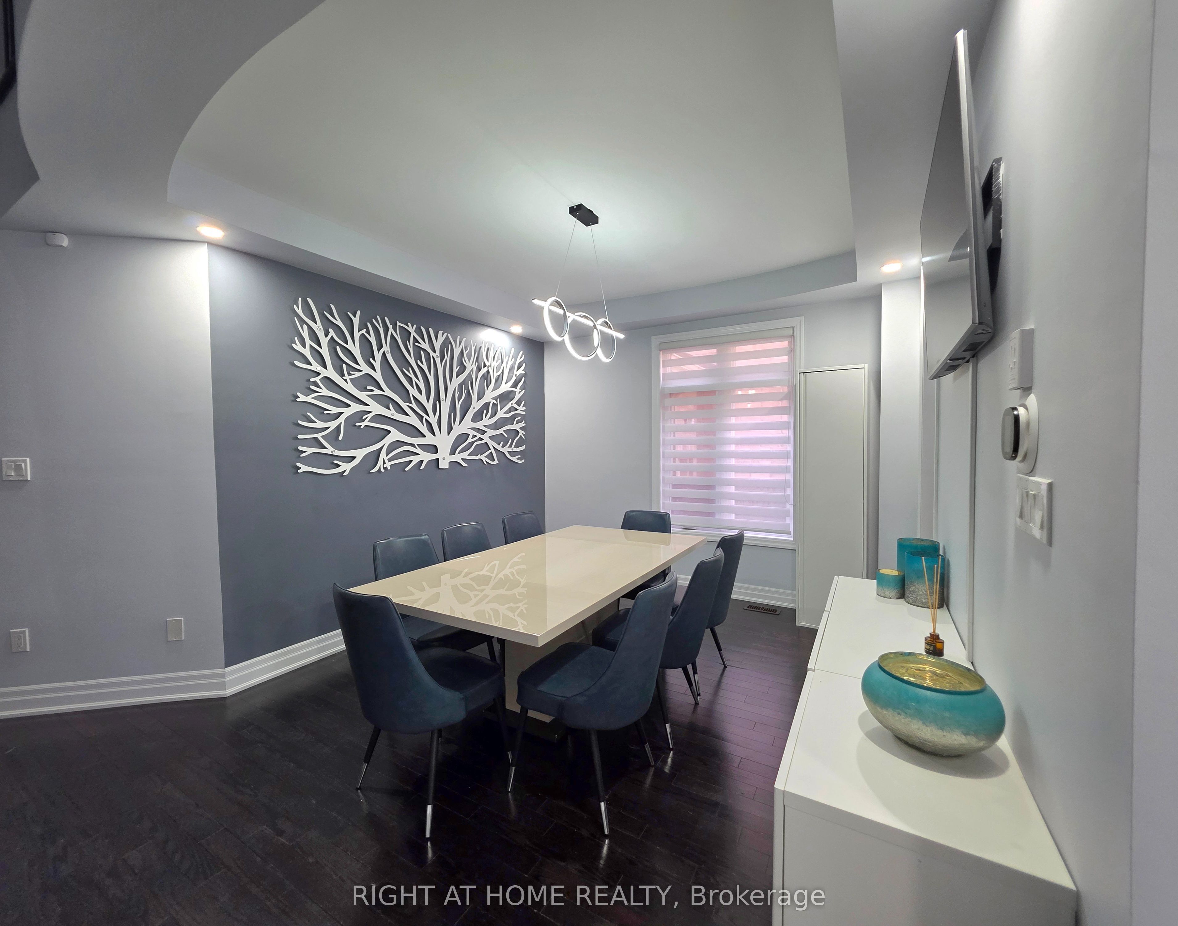 24 Wells Orchard Crescent, King, ON, L7B 0C5 photo 4