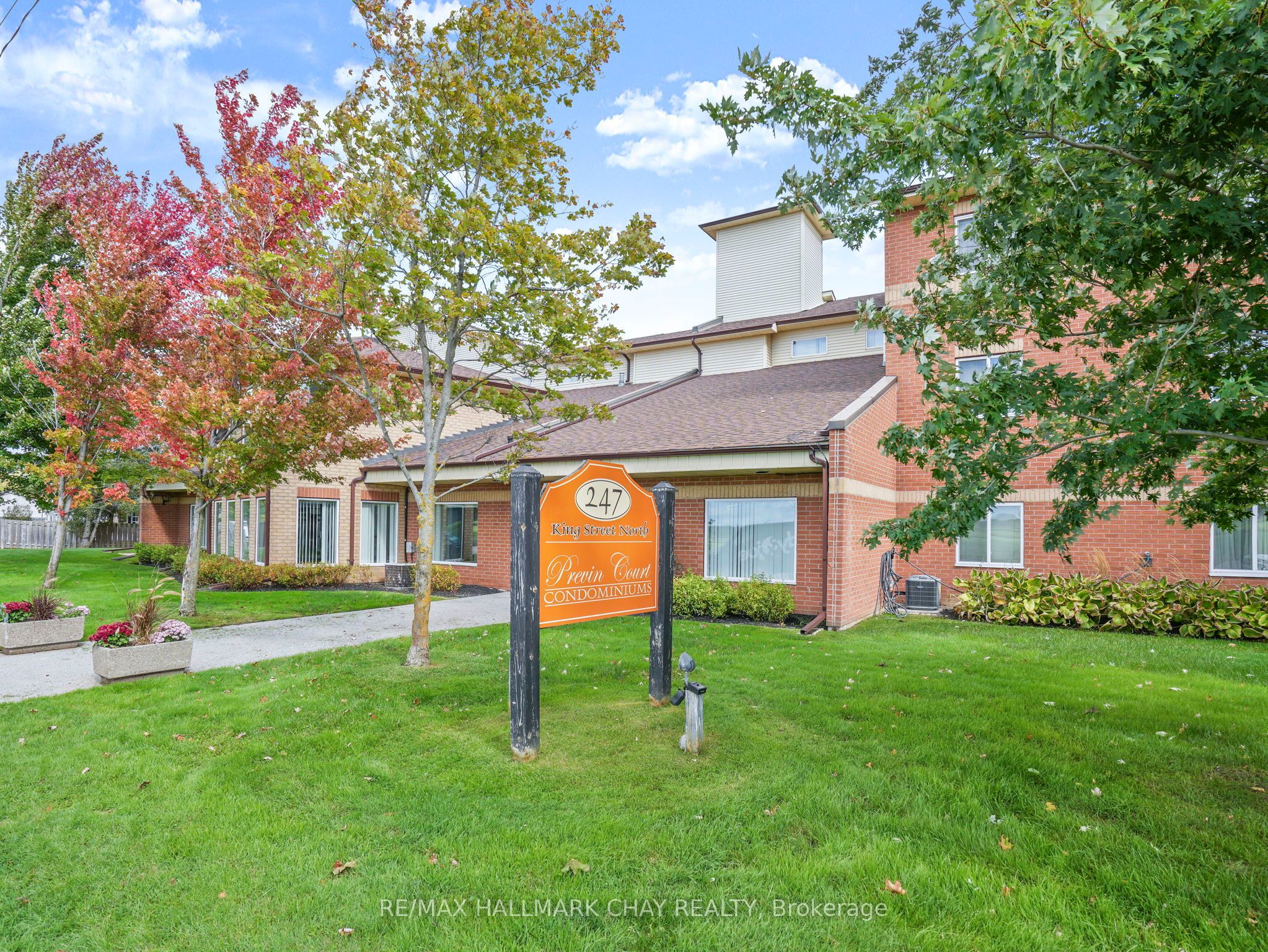 215-247 King Street N, New Tecumseth, ON, L9R 1N4