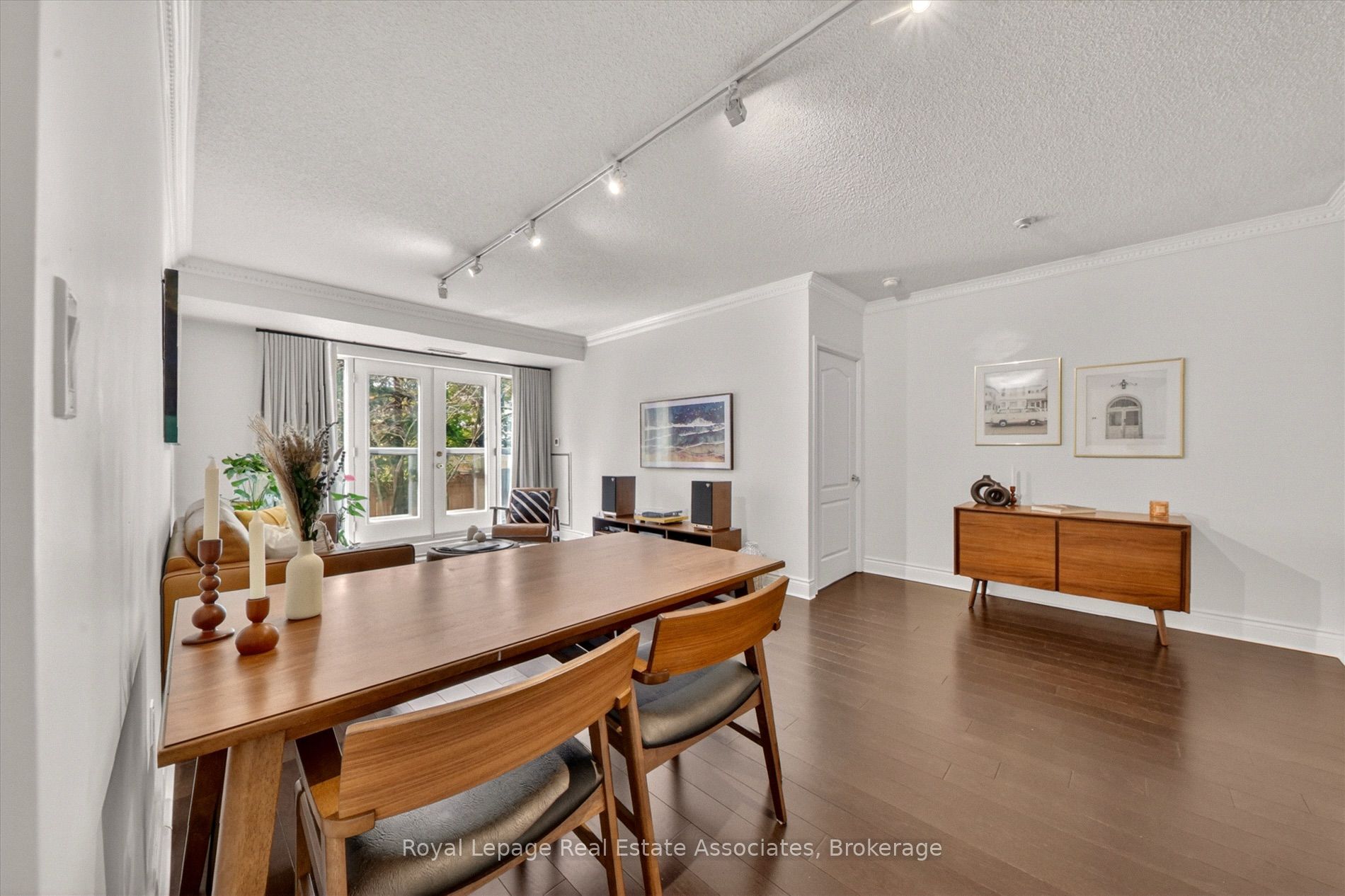 205-800 Spadina Road, Toronto, ON, M5P 3N2 photo 3