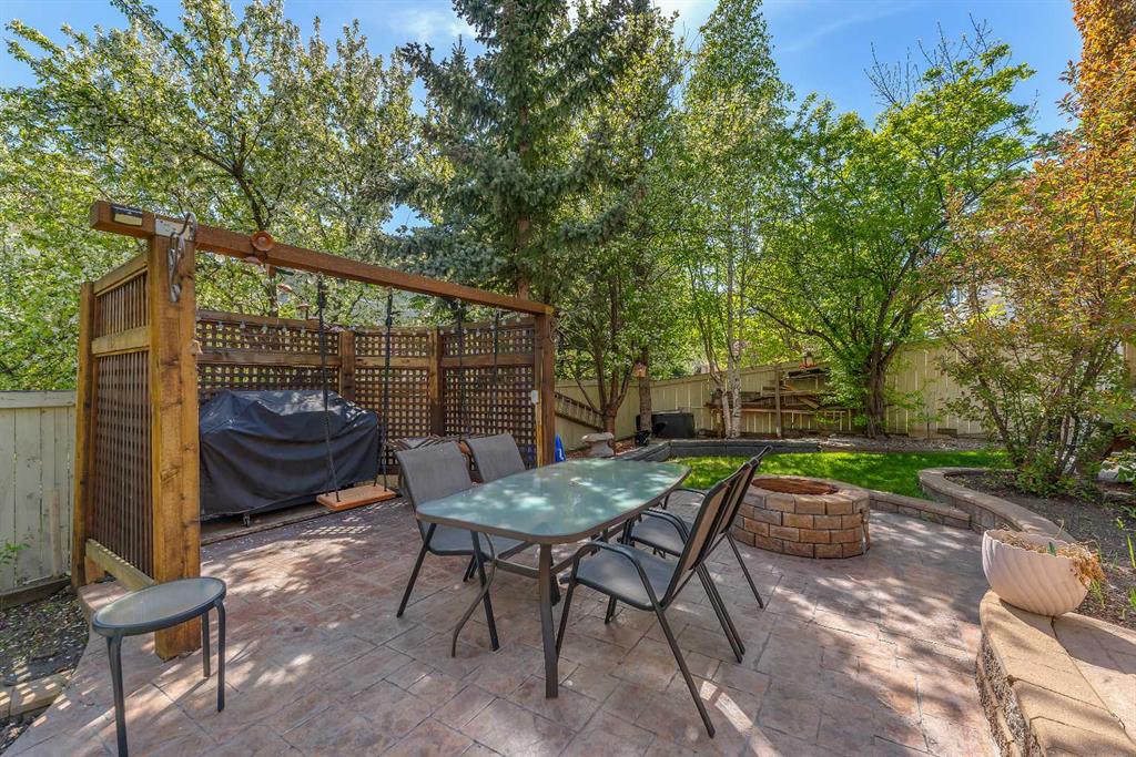 33 Edgevalley Way NW, Calgary, AB, T3A 4X7 photo 5