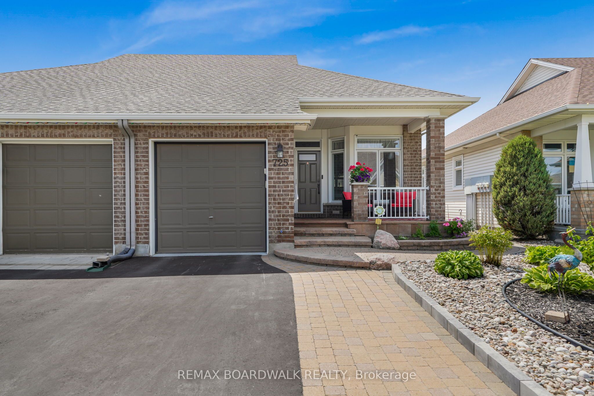 725 Cabris Crescent, Ottawa, ON, K4A 0T6