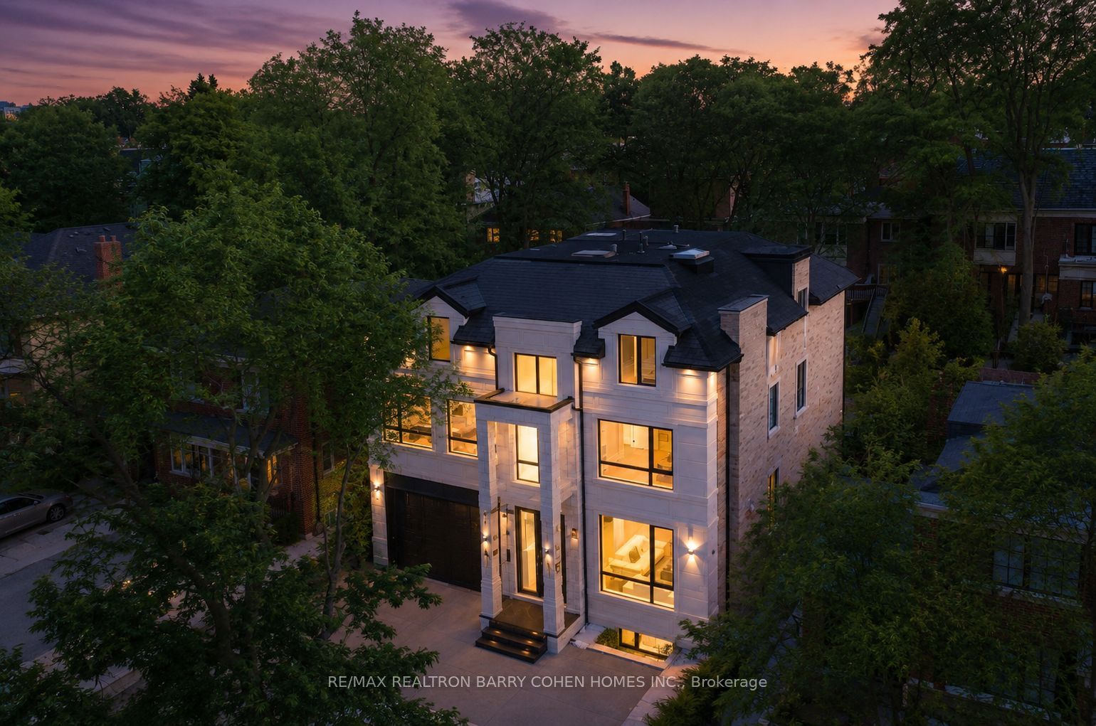 615 Briar Hill Avenue, Toronto, ON, M5N 1N4