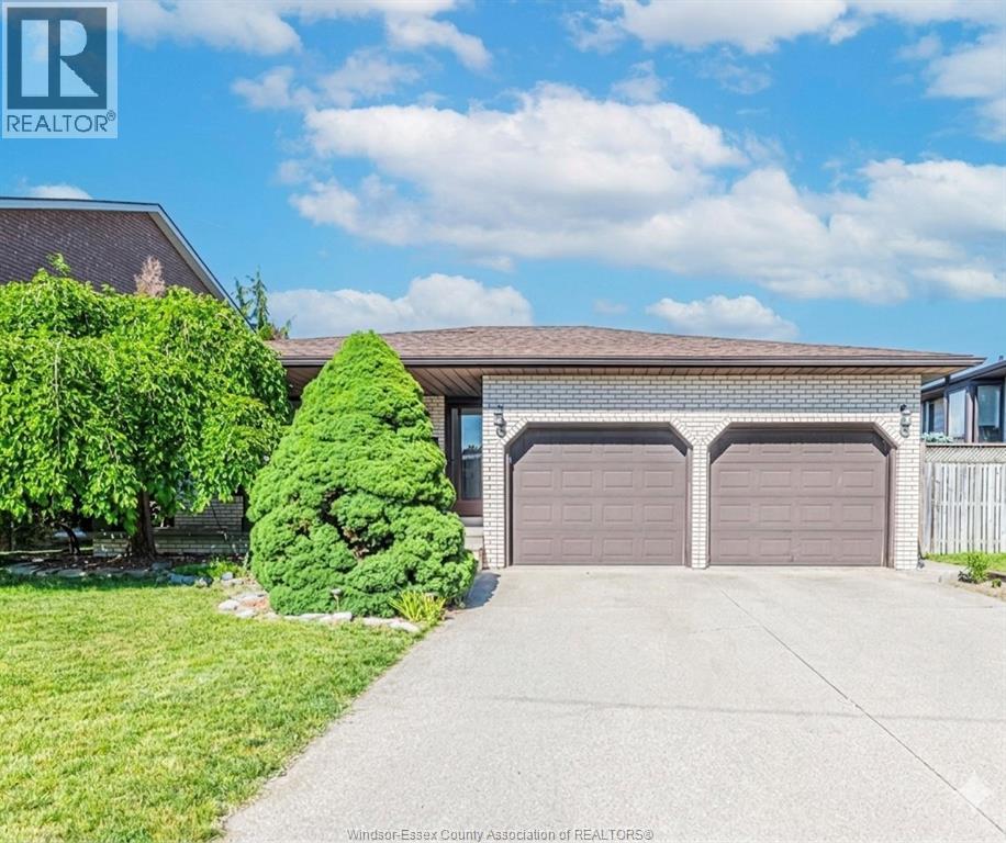 2846 Northway , Windsor, ON, N9E2K3 photo 2