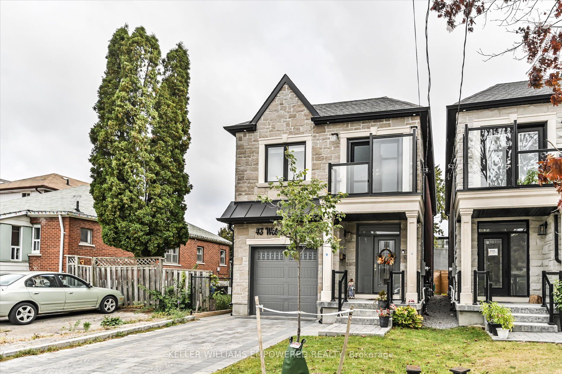 43 Wolcott Avenue, Toronto, ON, M1L 4K6 photo 2