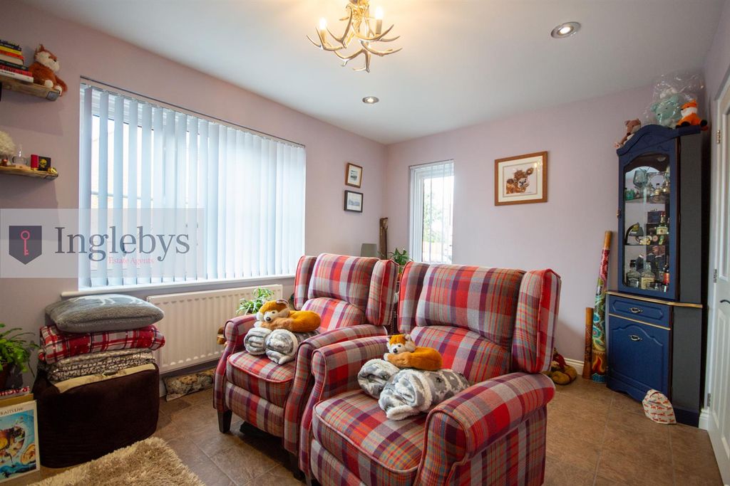 Additional image 6 of 4 bed property for saleDalton Court, Redcar TS10