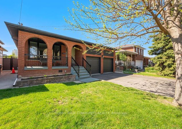 19 Hamer Boulevard, Toronto, ON, M9R 4A8 photo 3
