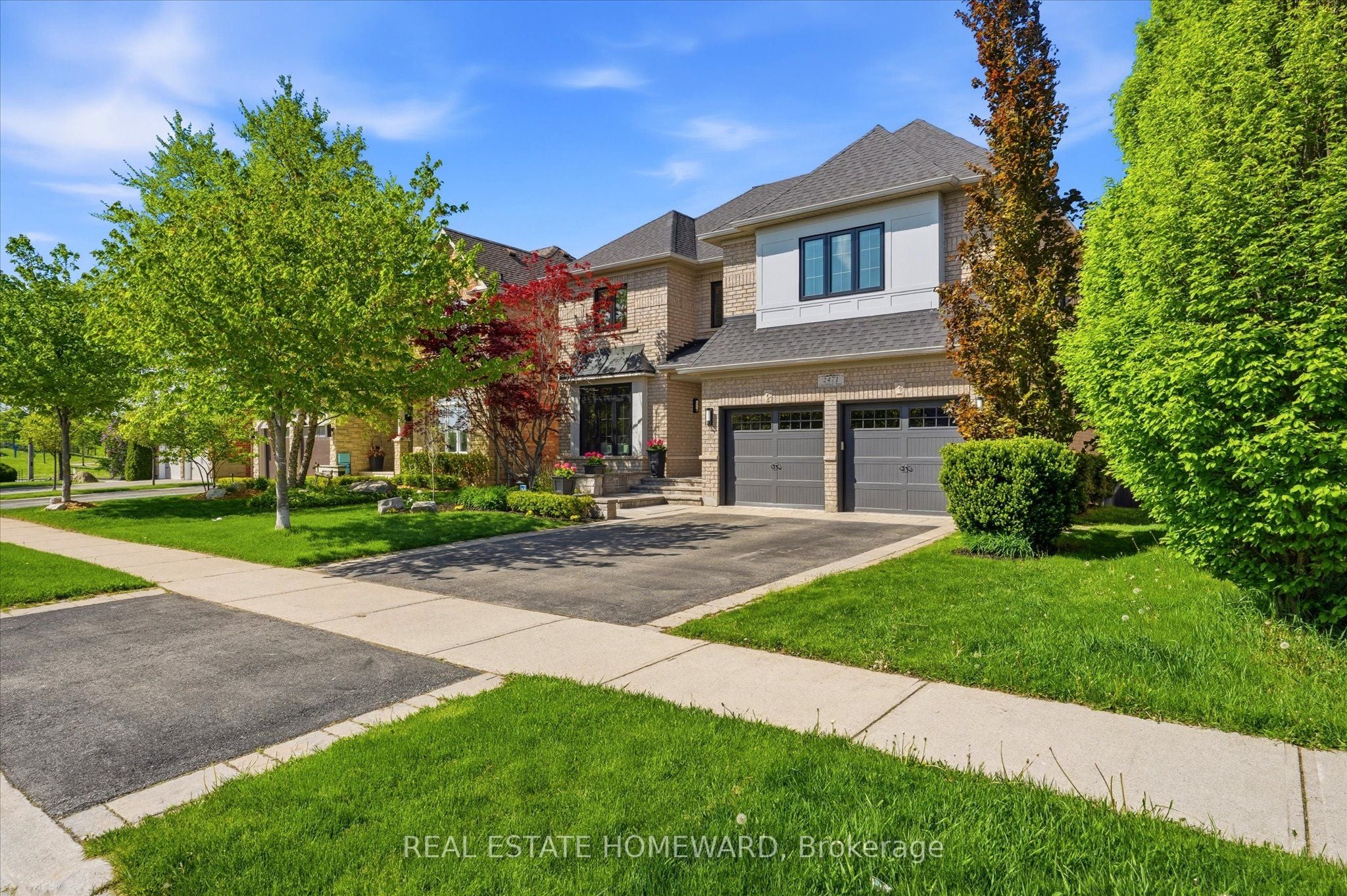 2471 Castlebrook Road, Oakville, ON, L6M 5B4