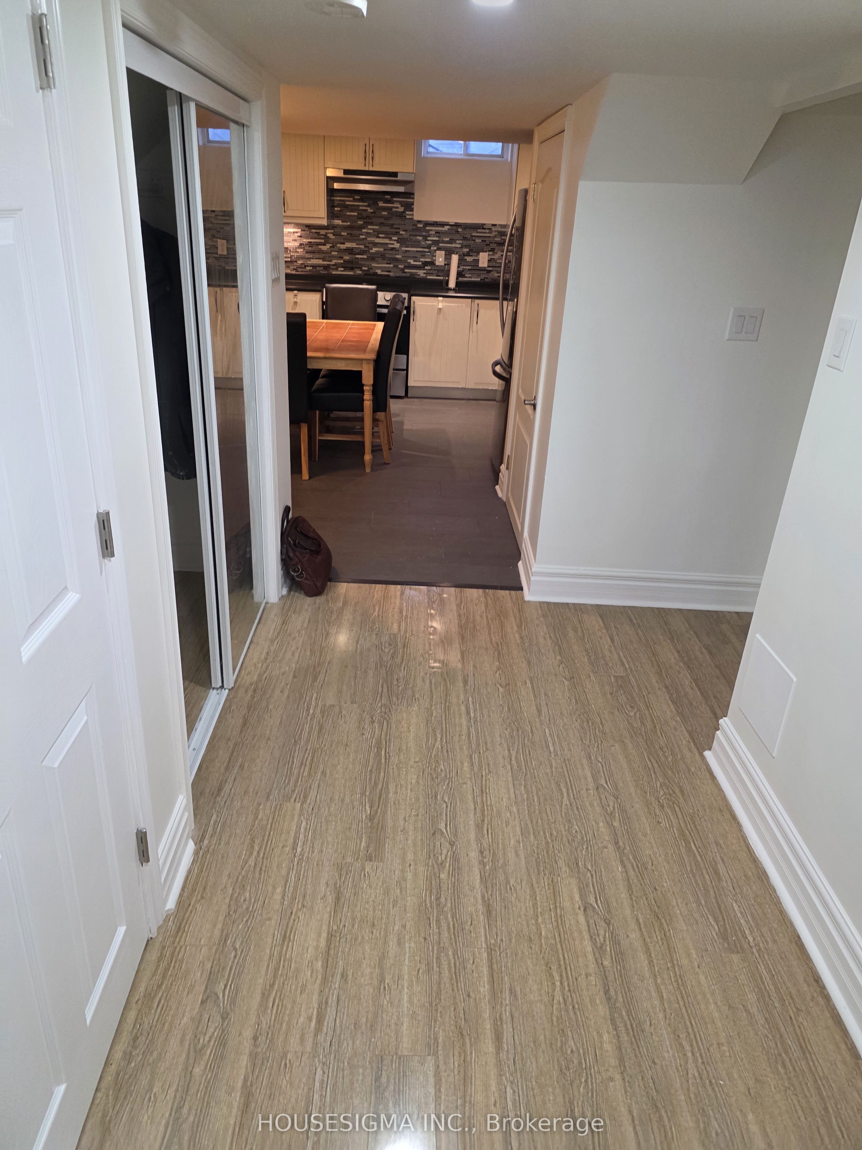 BSMT - Lower-178 Hawkview Boulevard, Vaughan, ON, L4H 2G5 photo 5