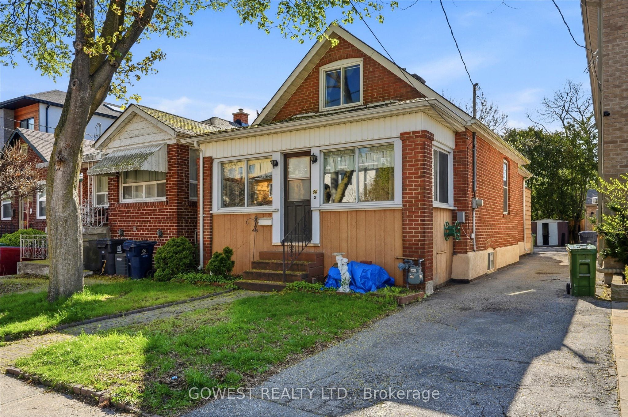 60 Warren Crescent, Toronto, ON, M6S 4S2