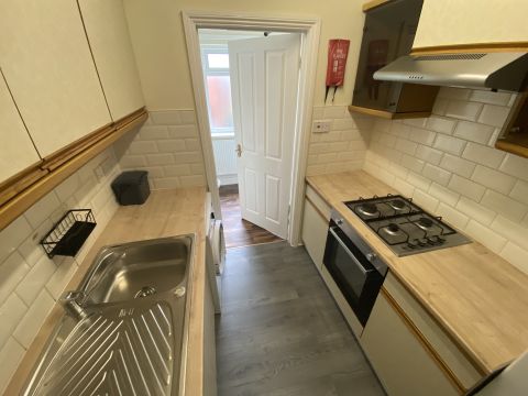 Collis Street, Reading RG2