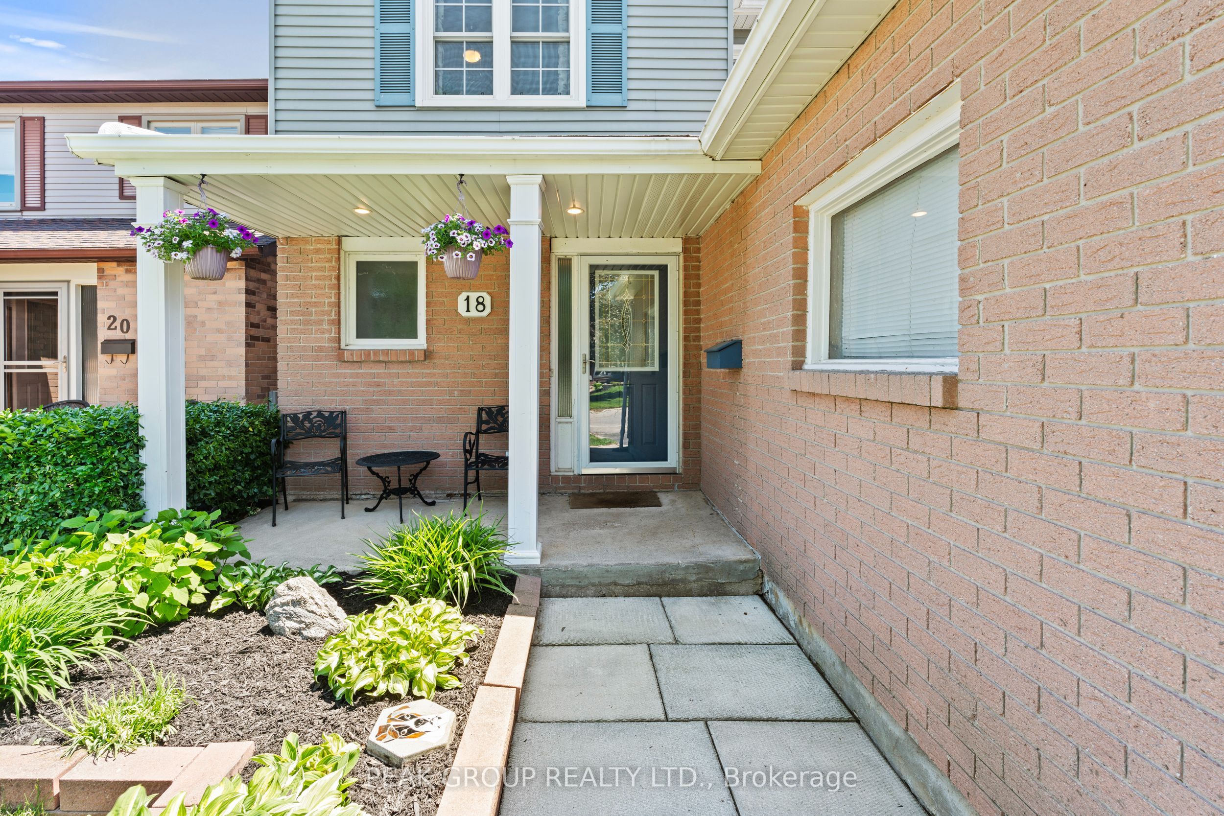 18 Sandra Crescent, Grimsby, ON, L3M 4Z1 photo 4