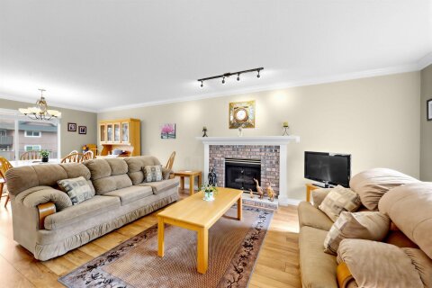 Additional image 8 of 15929 88a Avenue, Surrey, BC, V4N 2X9