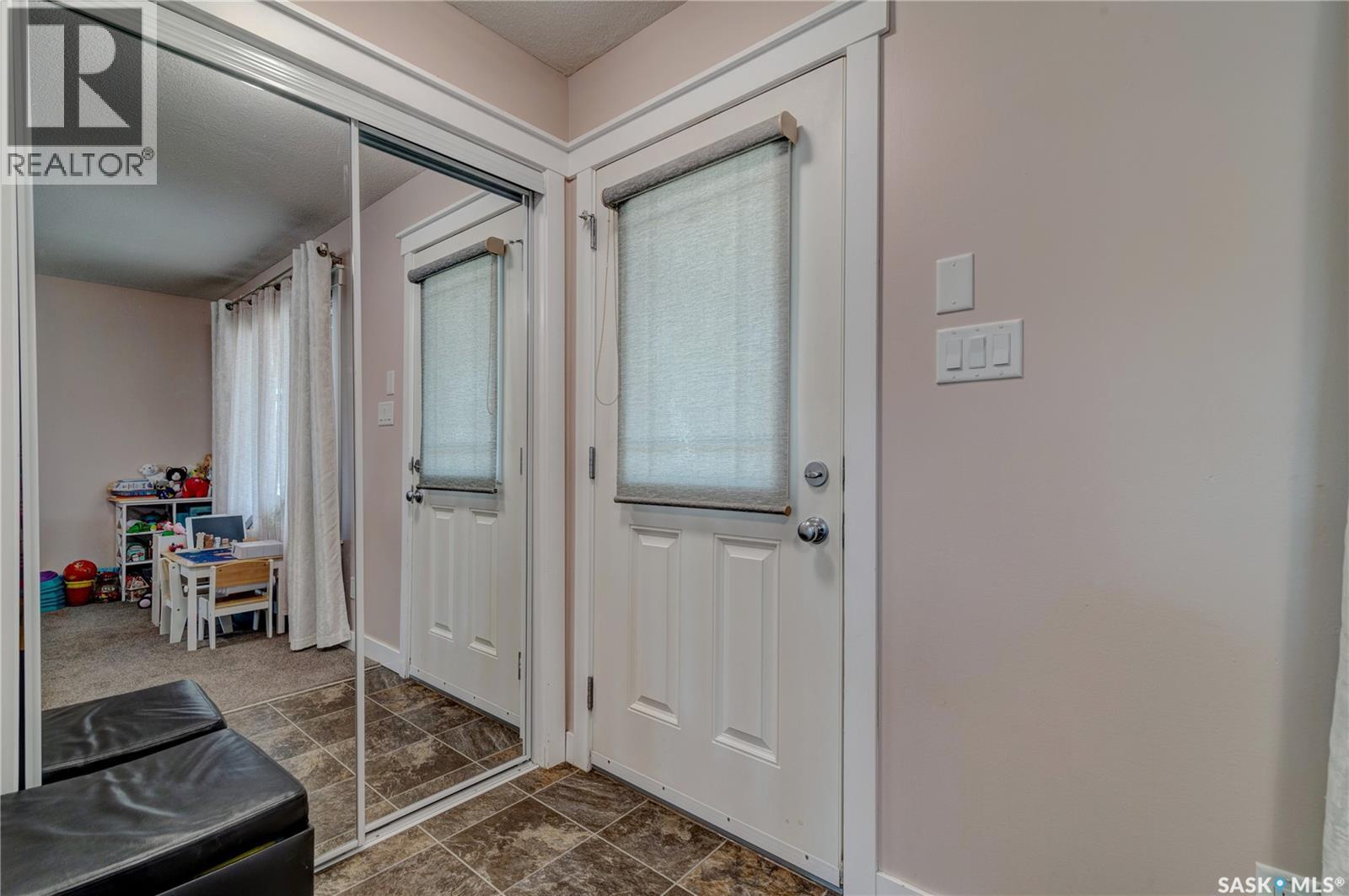 5425 Mcclelland Drive, Regina, SK, S4W0K8 photo 4