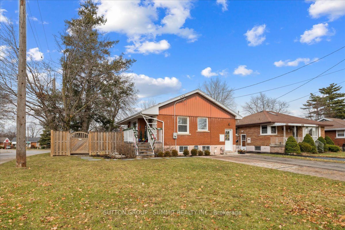 Upper-9 Grenadier Drive, Hamilton, ON, L8T 4C7