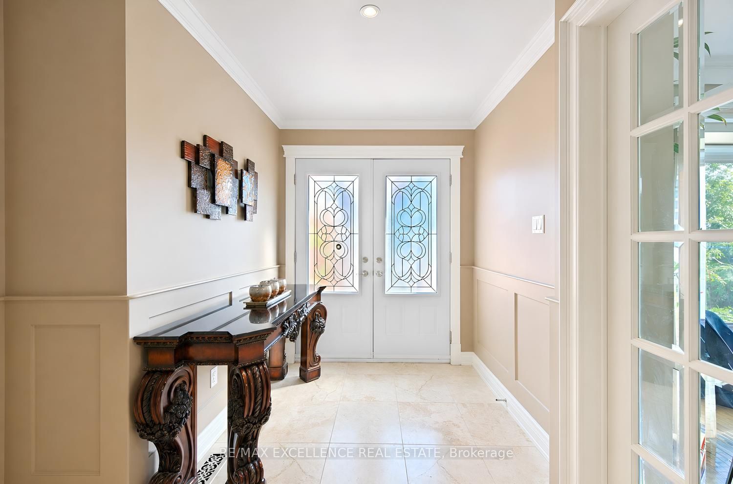 Additional image 4 of 24 Lilly Crescent, Brampton, ON, L6Y 3K3