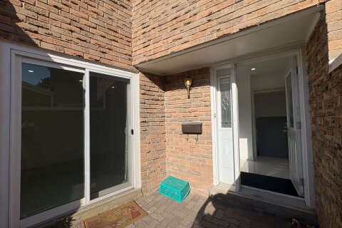 Additional image 8 of 49 Ambercroft Boulevard, Toronto, ON, M1W 2Z6