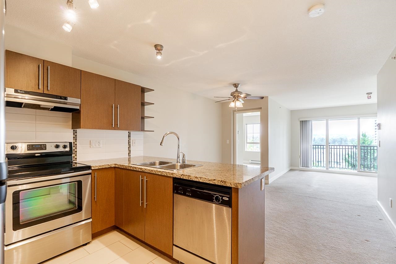 413-2088 Beta Avenue, Burnaby, BC, V5C 0C8 photo 4