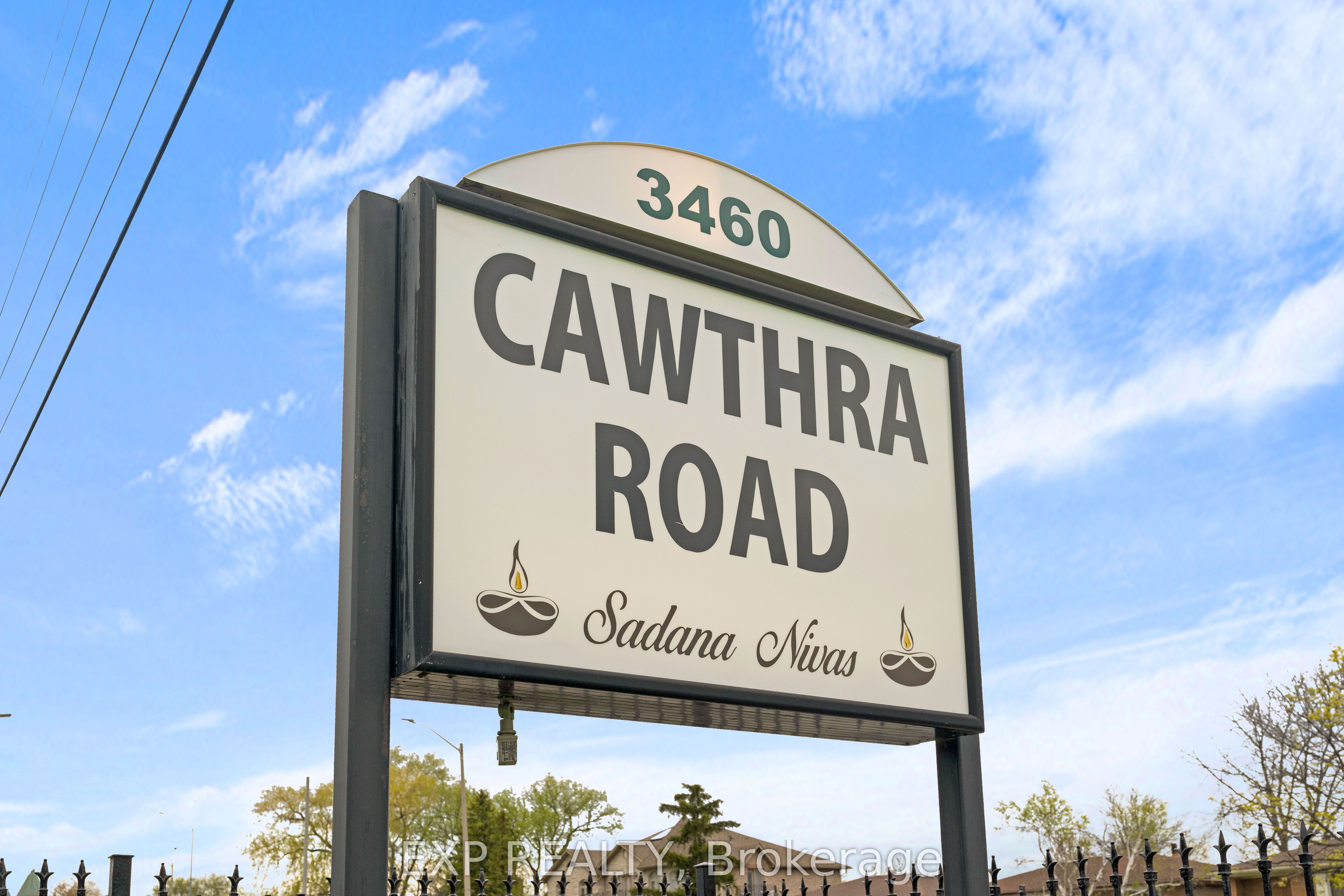 3460 Cawthra Road, Mississauga, ON, L5A 2X7 photo 2