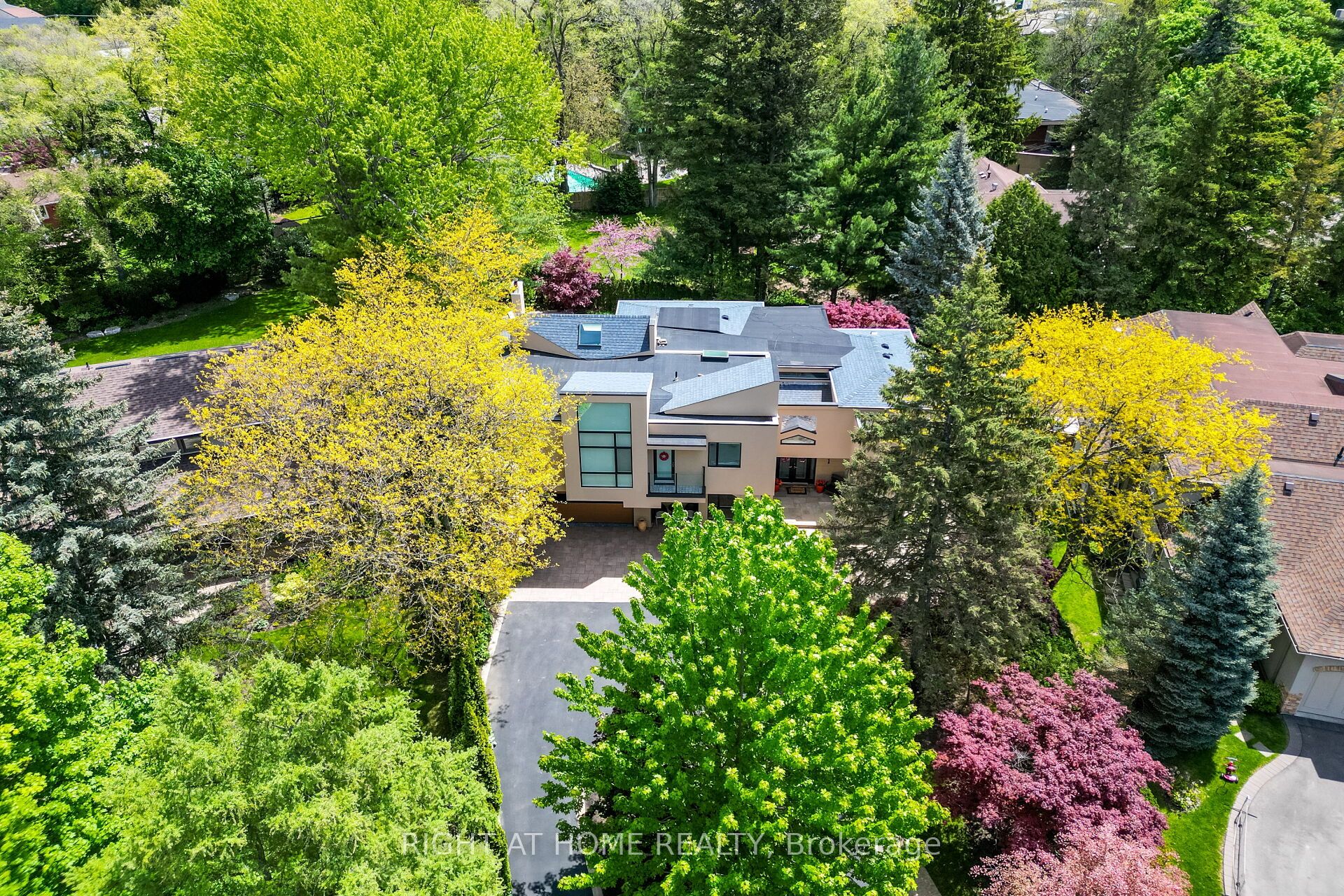 1 Friars Lane, Toronto, ON, M9A 1T6 photo 5