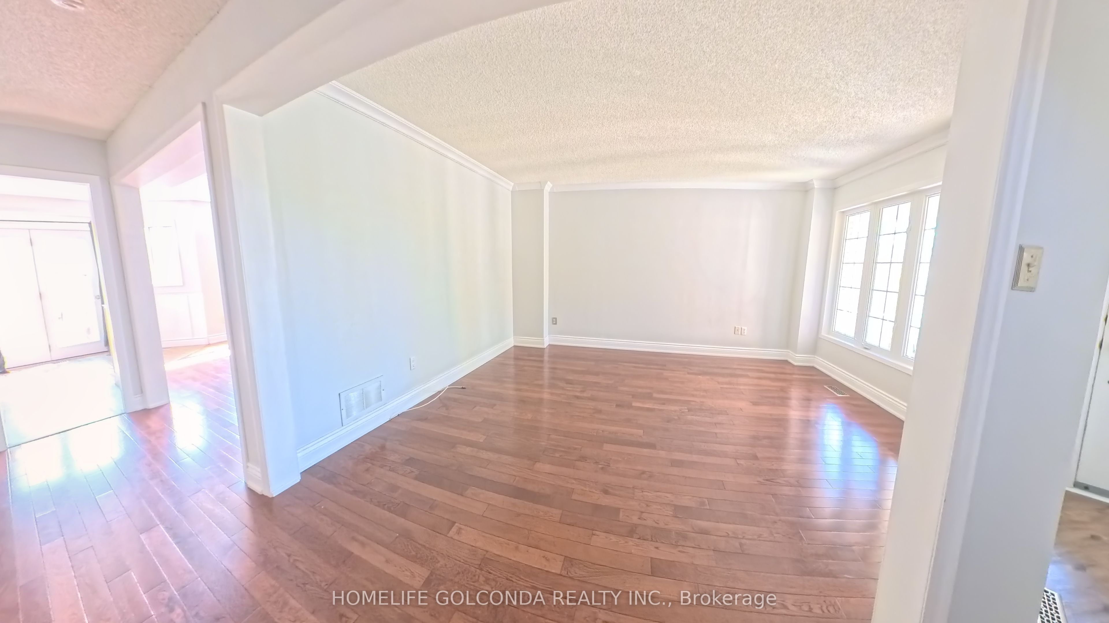 105 Widgeon Street, Barrie, ON, L4N 8W3 photo 4