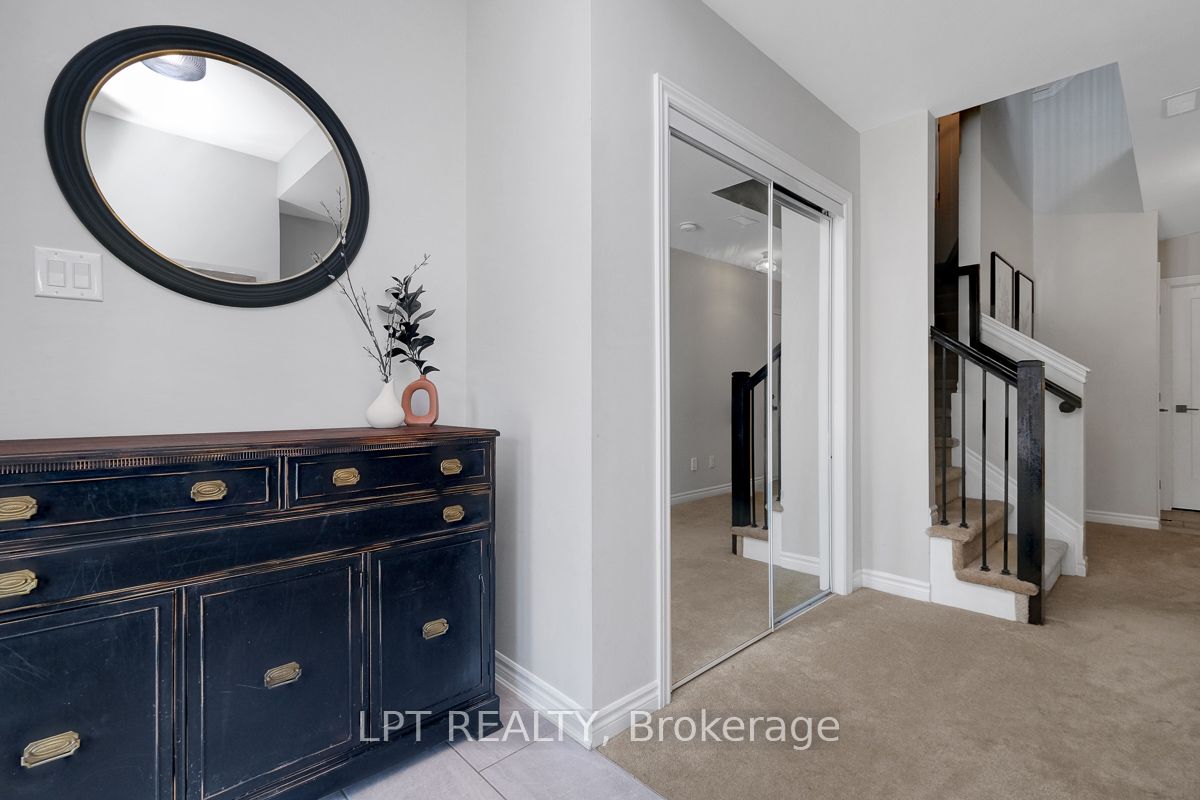 Additional image 2 of 815 Kiniw Private, Ottawa, ON, K1K 4Z4