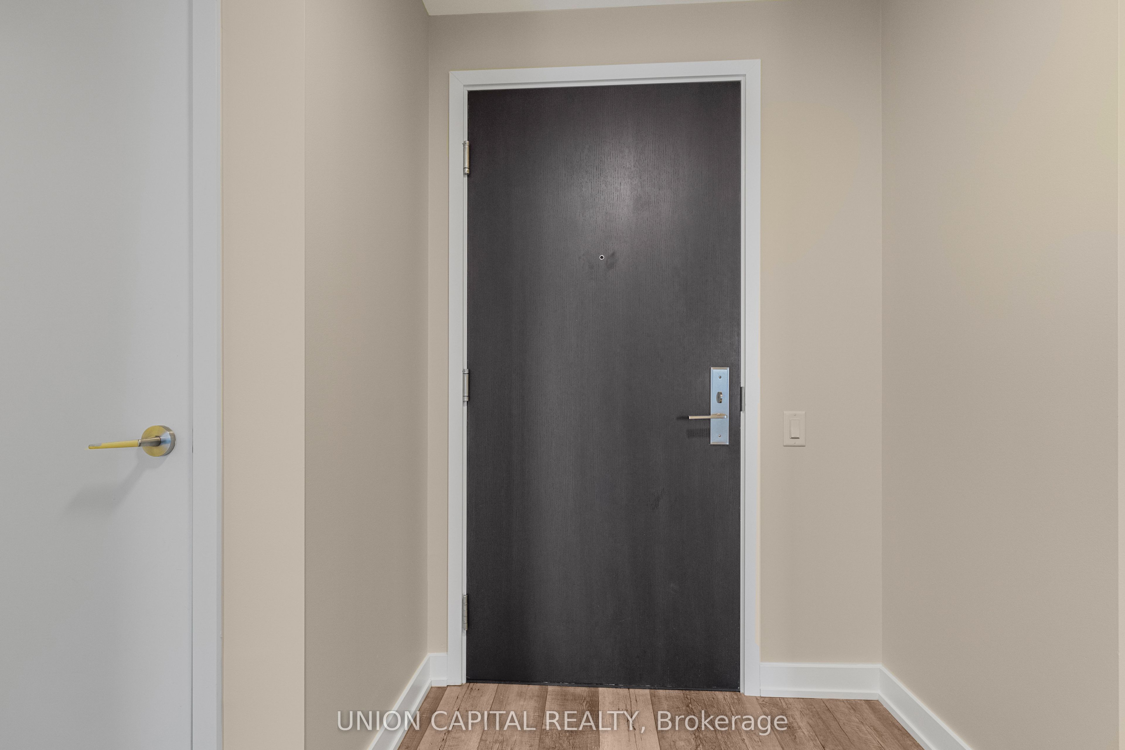 Additional image 3 of 1014-38 Monte Kwinter Court, Toronto, ON, M4P 1E4