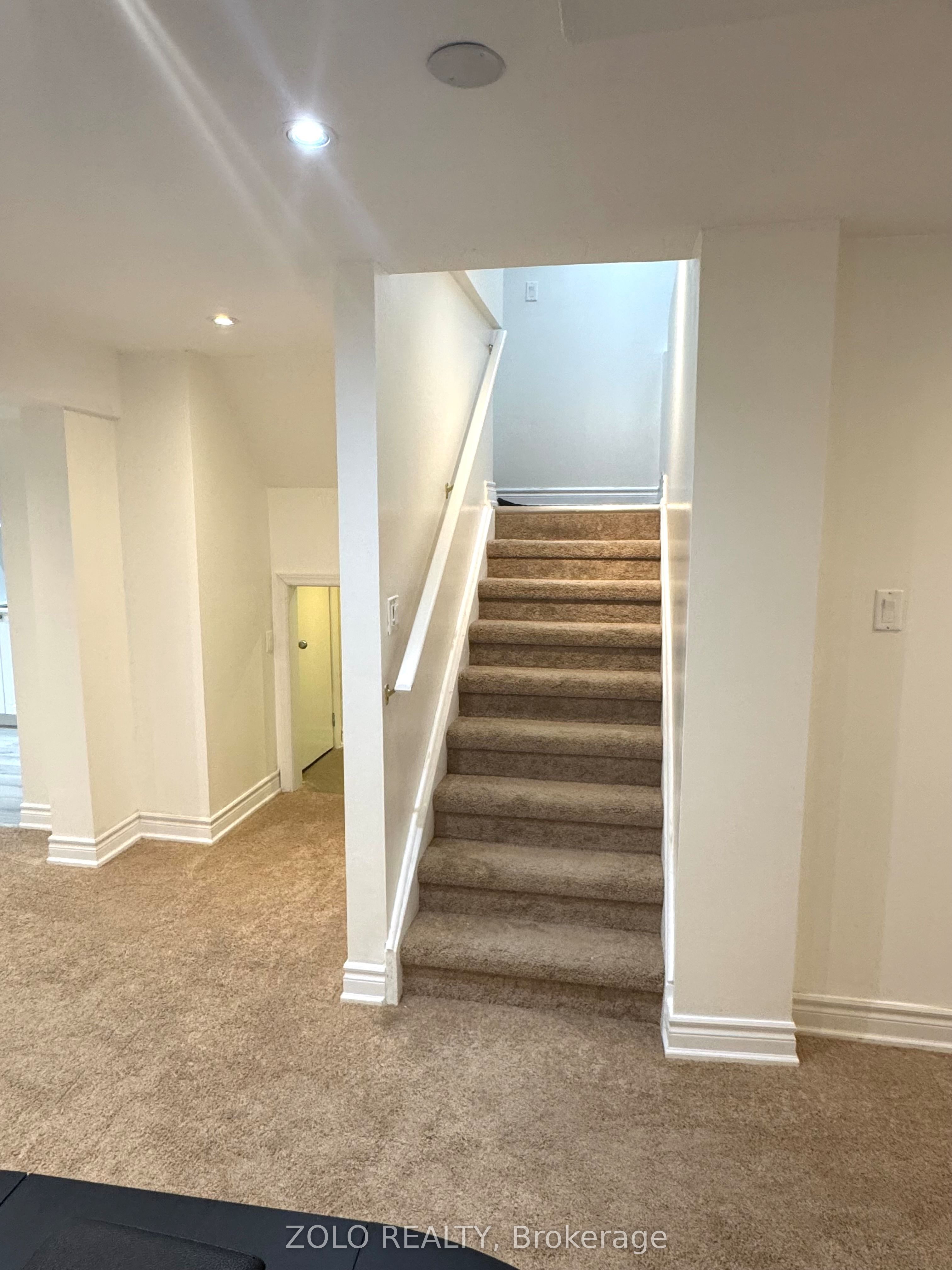 Basement-9 Lebovic Drive, Richmond Hill, ON, L4E 5C1 photo 3