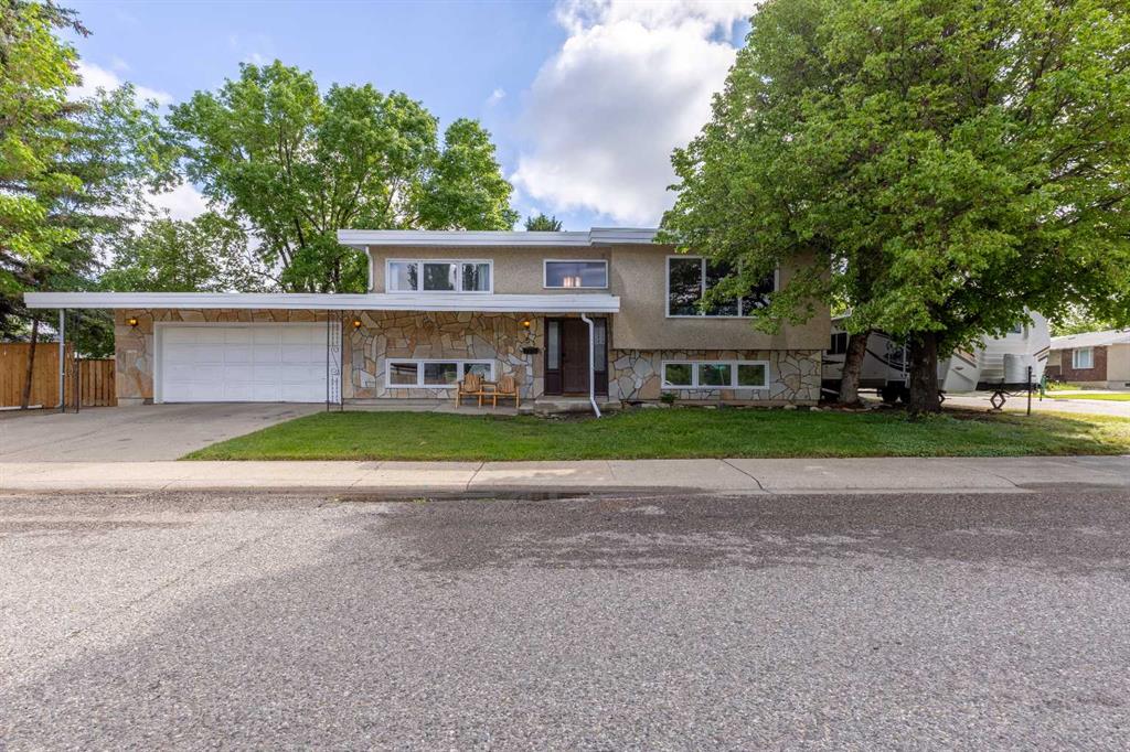 5 Larkspur Road N, Lethbridge, AB, T1H4J6