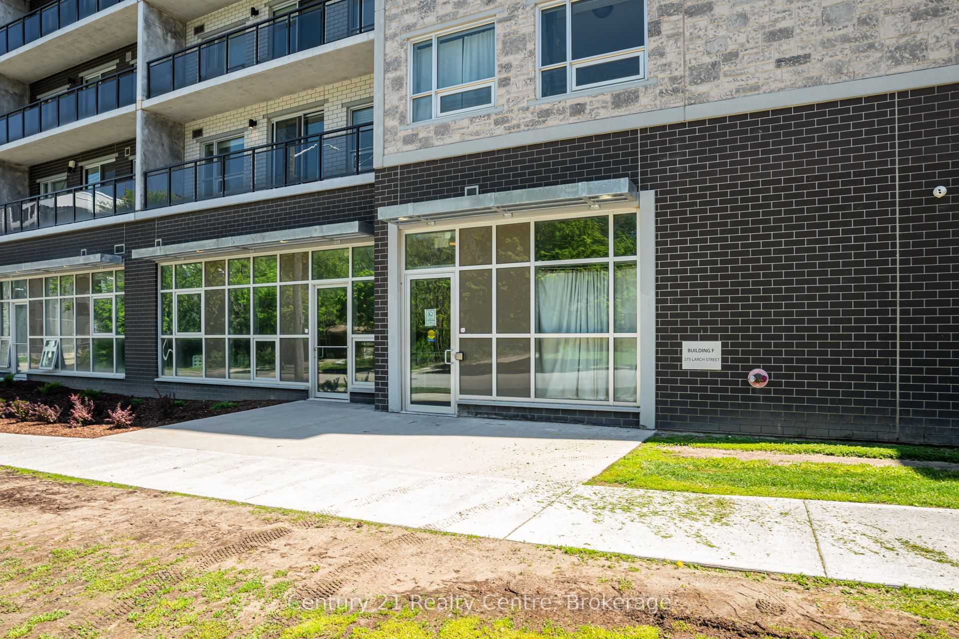 Additional image 6 of F 103-275 Larch Street, Waterloo, ON, N2L 3R2