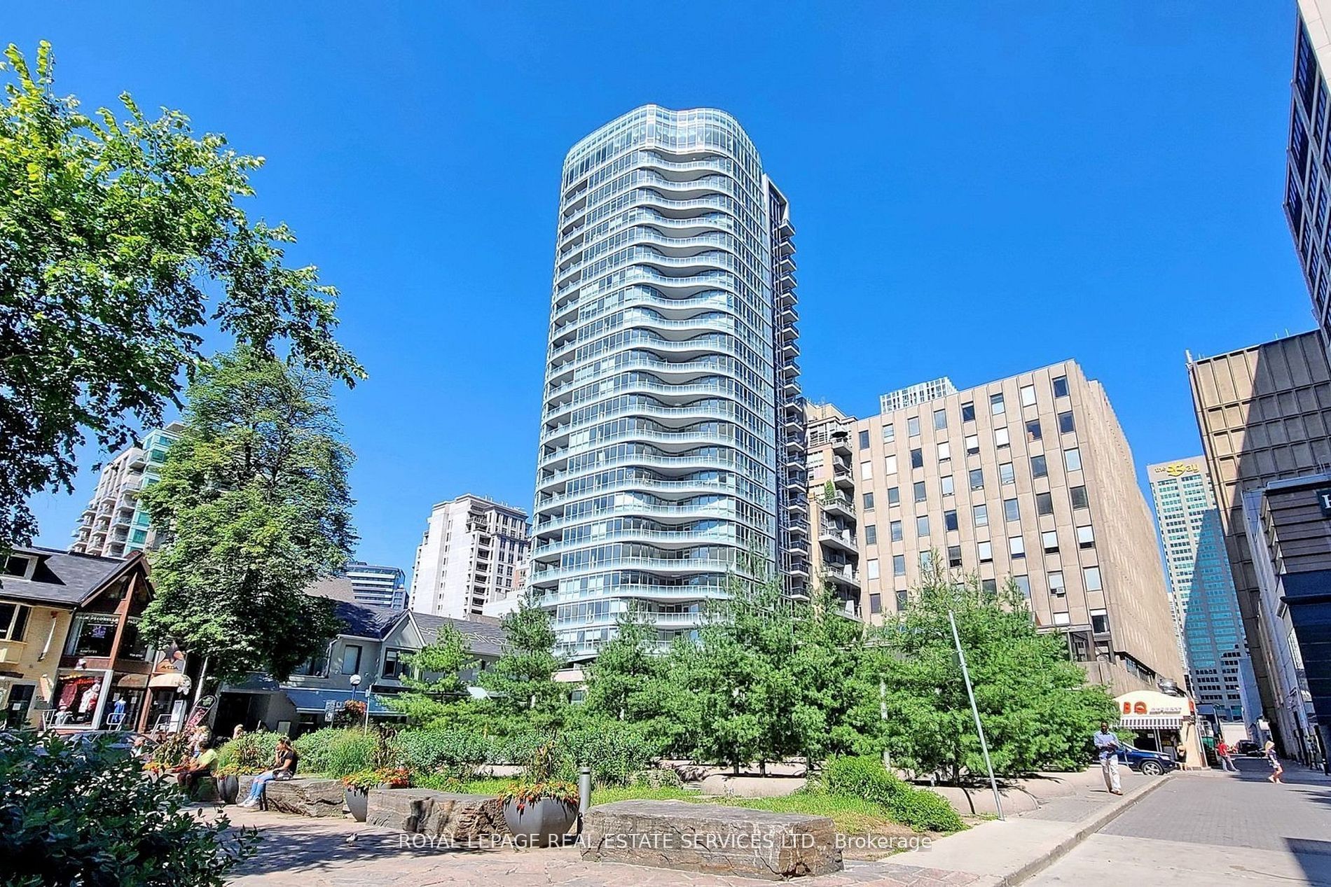 Additional image 2 of 808-88 Cumberland Street, Toronto, ON, M5R 1A3