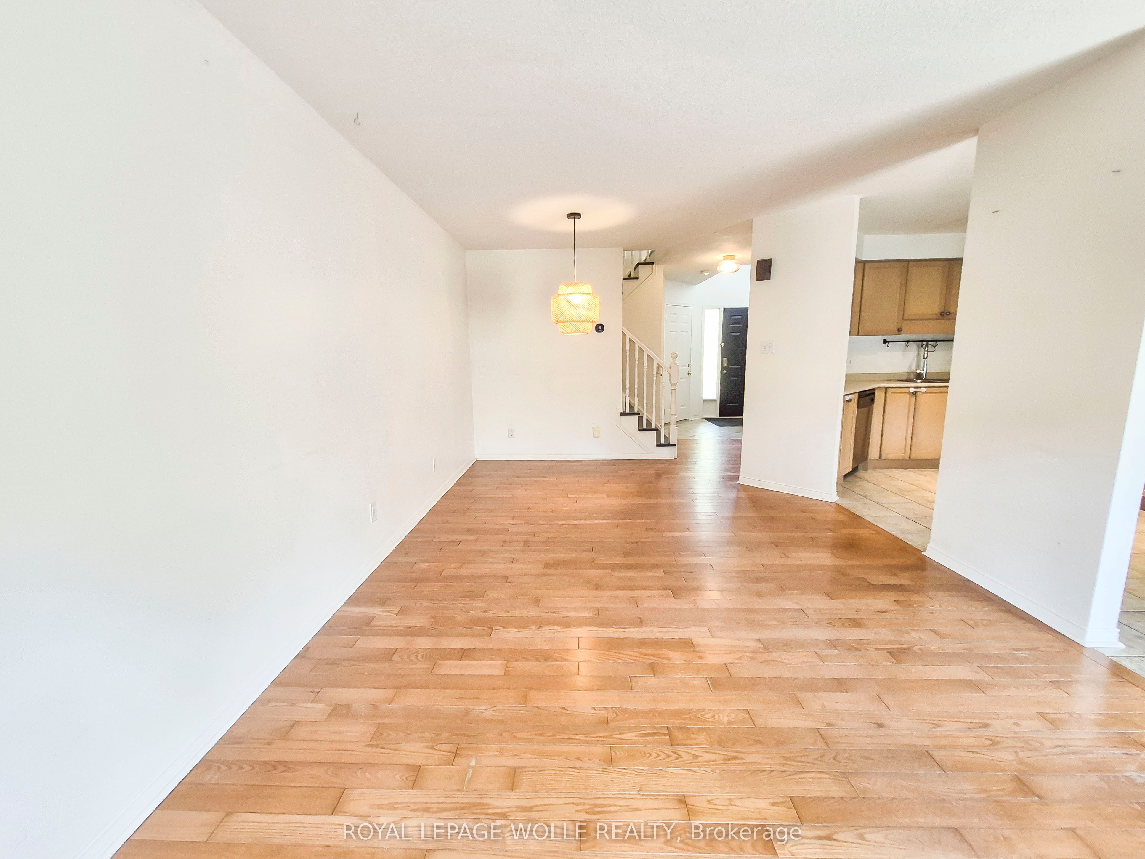 1-147 Dubrick Crescent, Kitchener, ON, N2E 4G3 photo 5