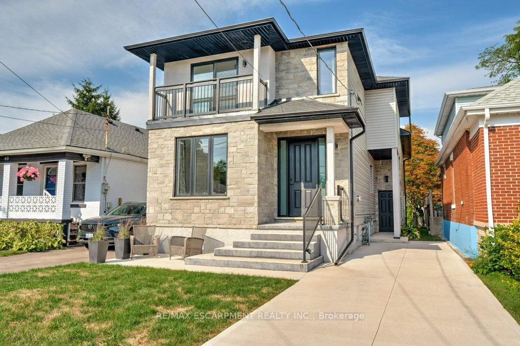 38 East 16th Street, Hamilton, ON, L9A 4H9