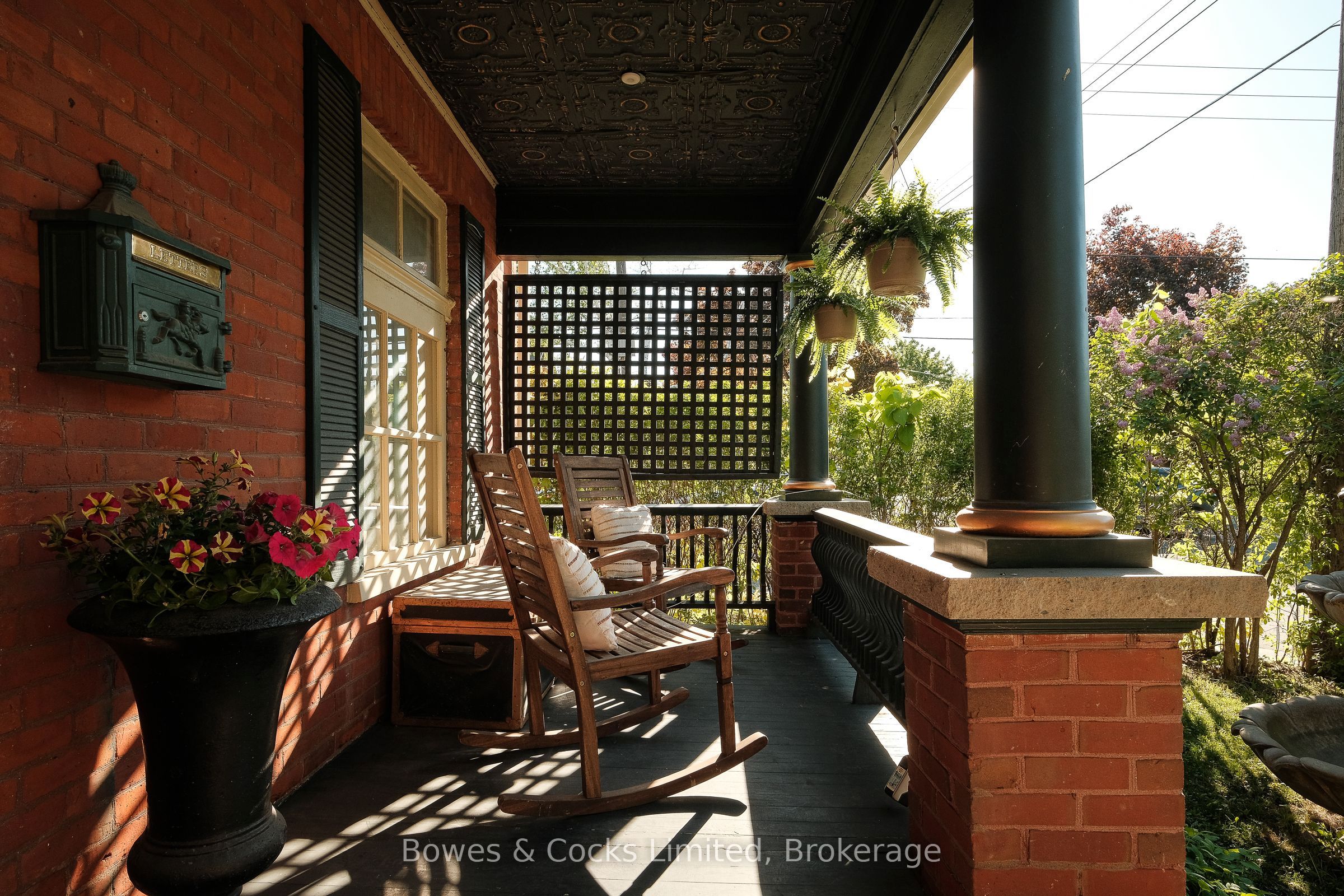 599 Gilmour Street, Peterborough, ON, K9H 2K3 photo 3