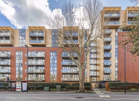 London Road, Isleworth TW7