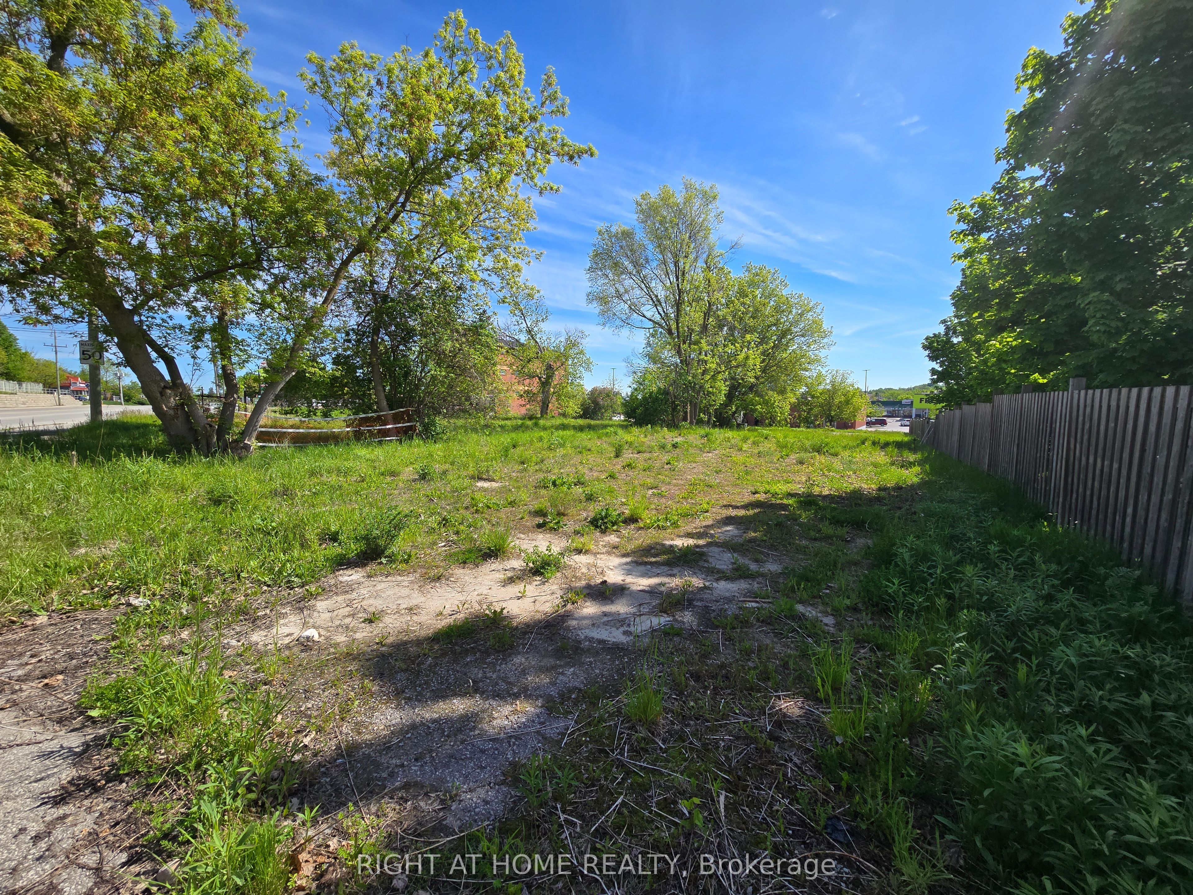 455 The Queensway South N/a, Georgina, ON, L4P 2C9