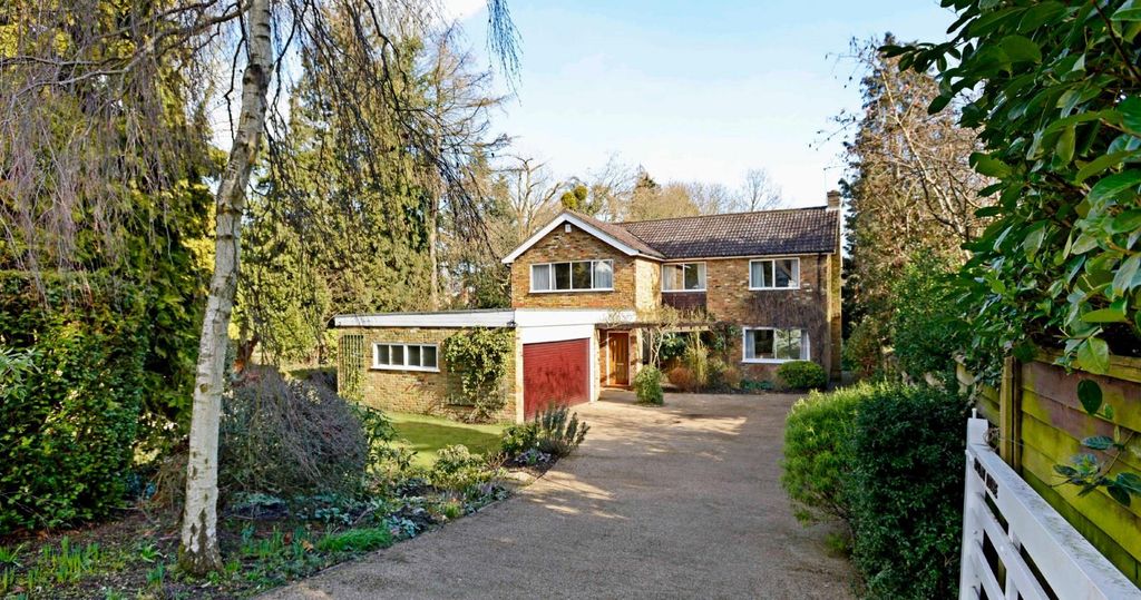 Additional image 5 of 7 bed detached house for saleNewlands Avenue, Radlett, Hertfordshire WD7