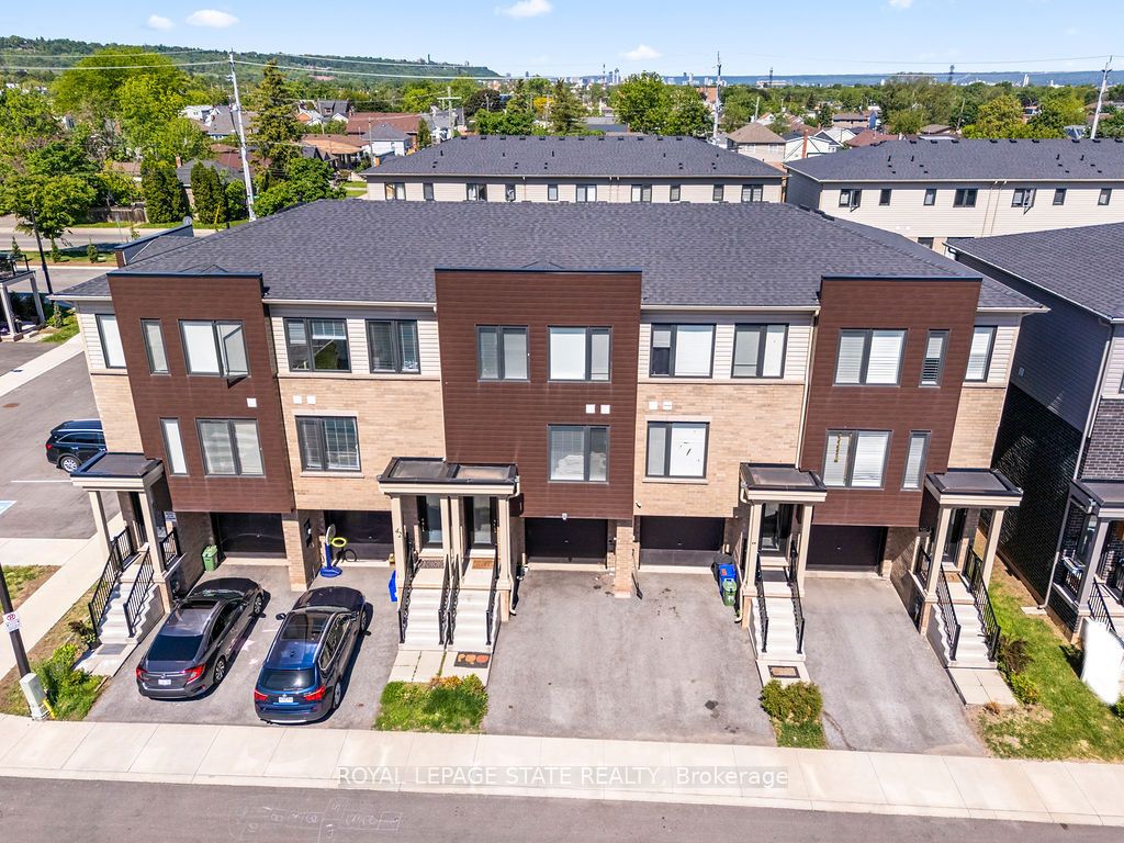 Additional image 2 of 40 Radison Lane, Hamilton, ON, L8H 0B5