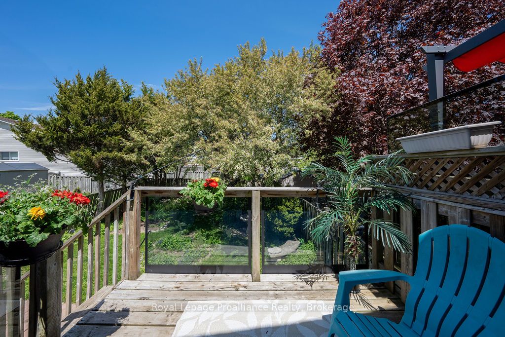 611 Barnsley Crescent, Kingston, ON, K7M 8X4 photo 4