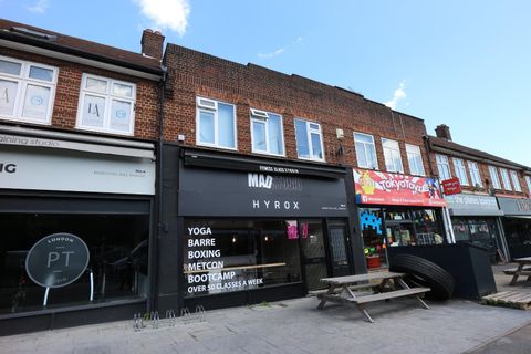 Marechal Niel Parade, Main Road, Sidcup DA14