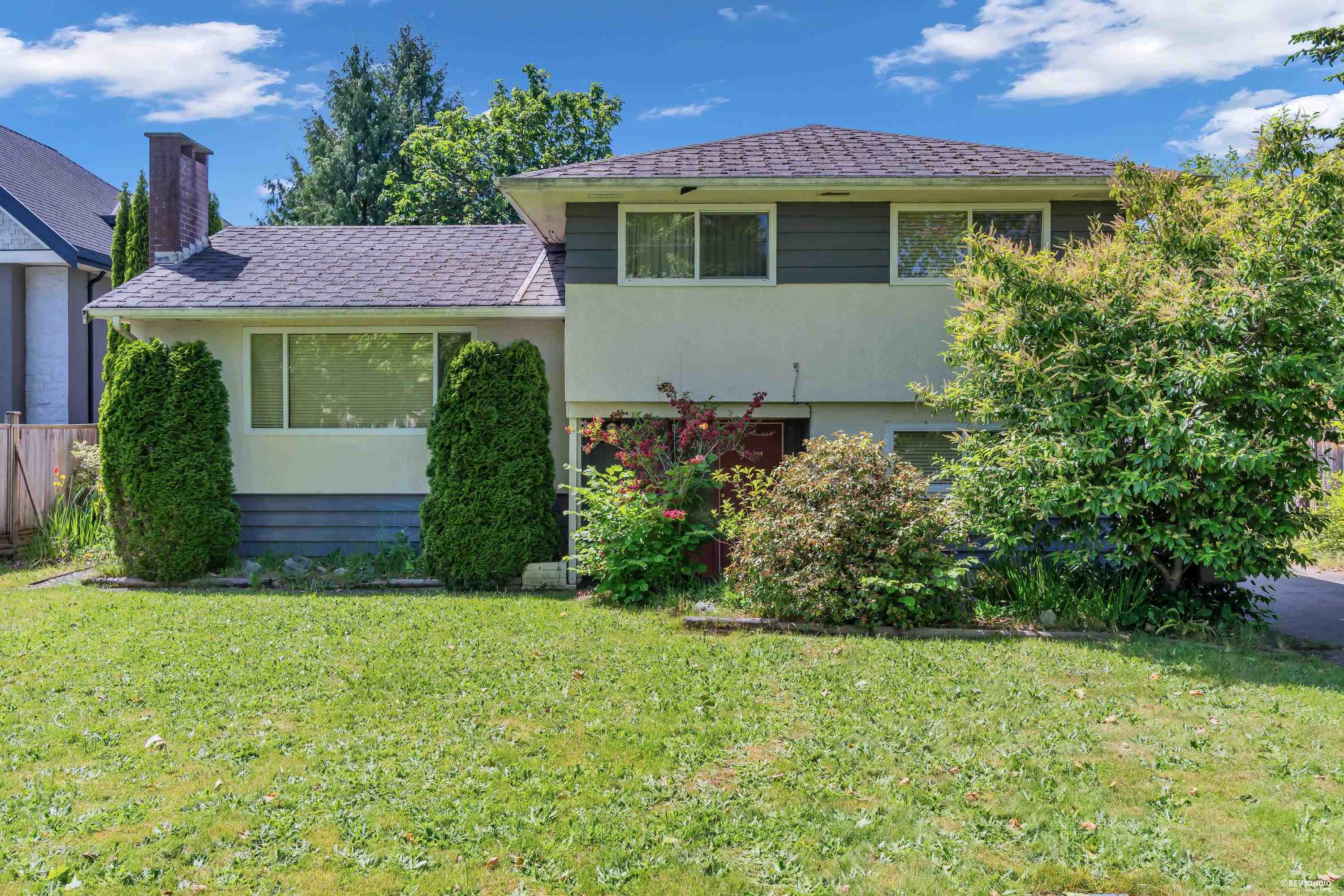 9451 Chapmond Crescent, Richmond, BC, V7E 1M6