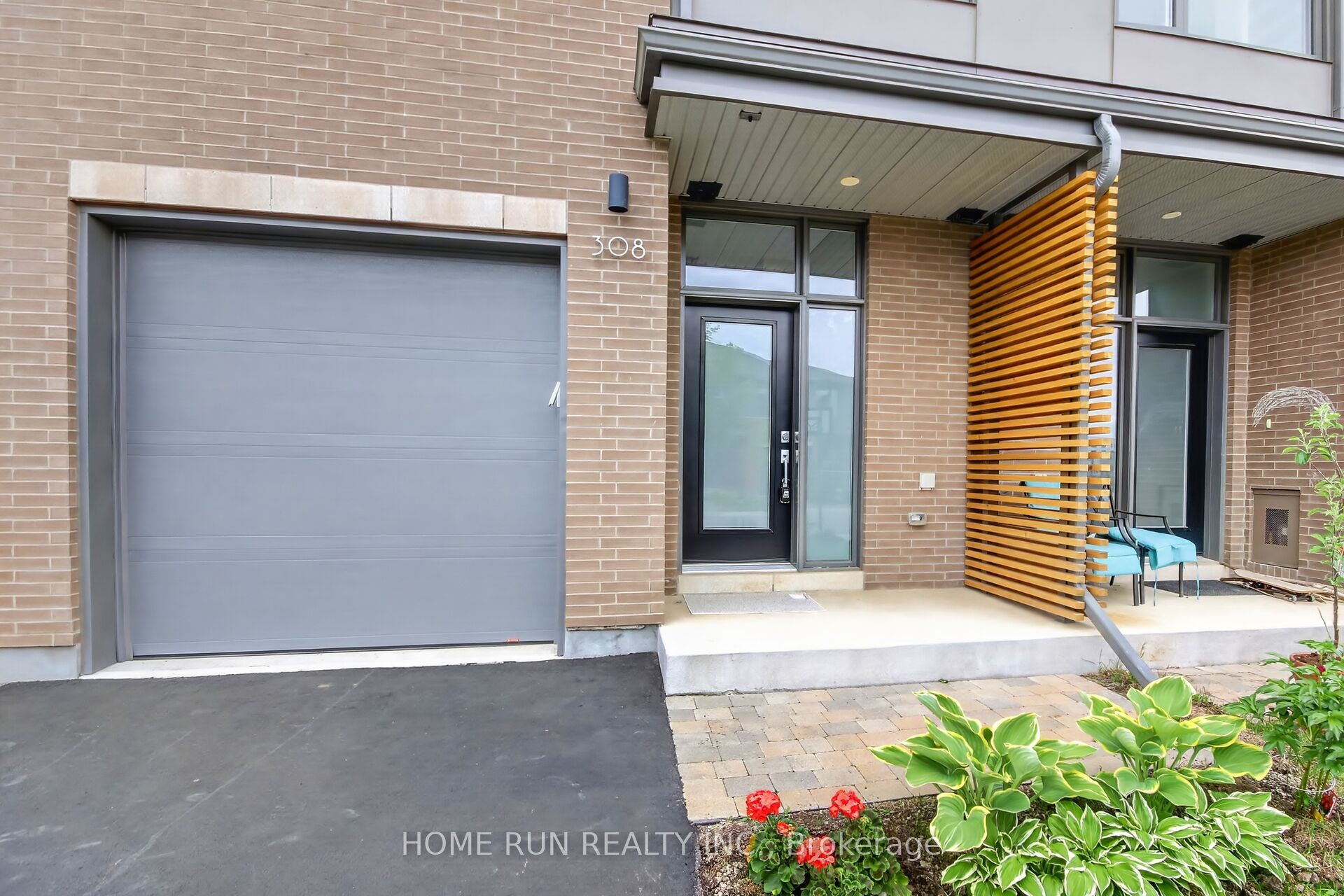 Additional image 3 of 308 Wigwas Street, Ottawa, ON, K1K 5A1