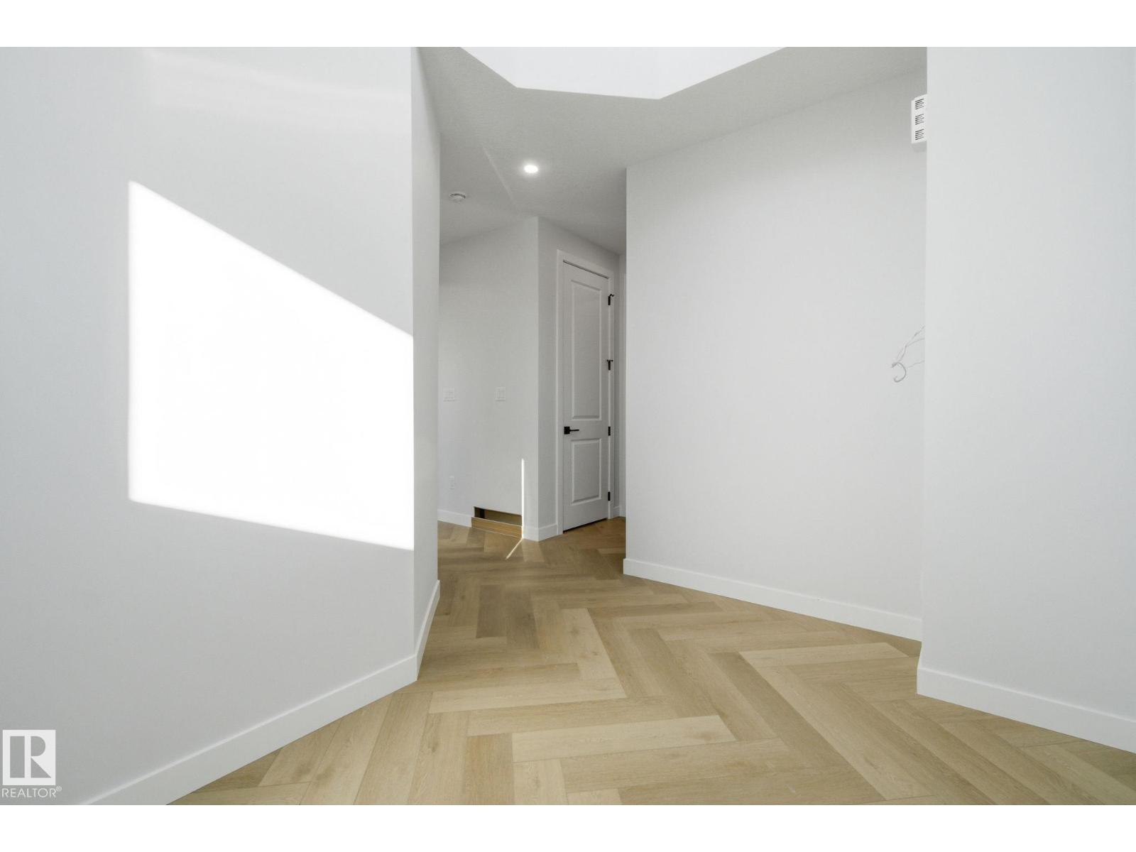 17108 2 Street NW, Edmonton, AB, T5Y4G2 photo 4