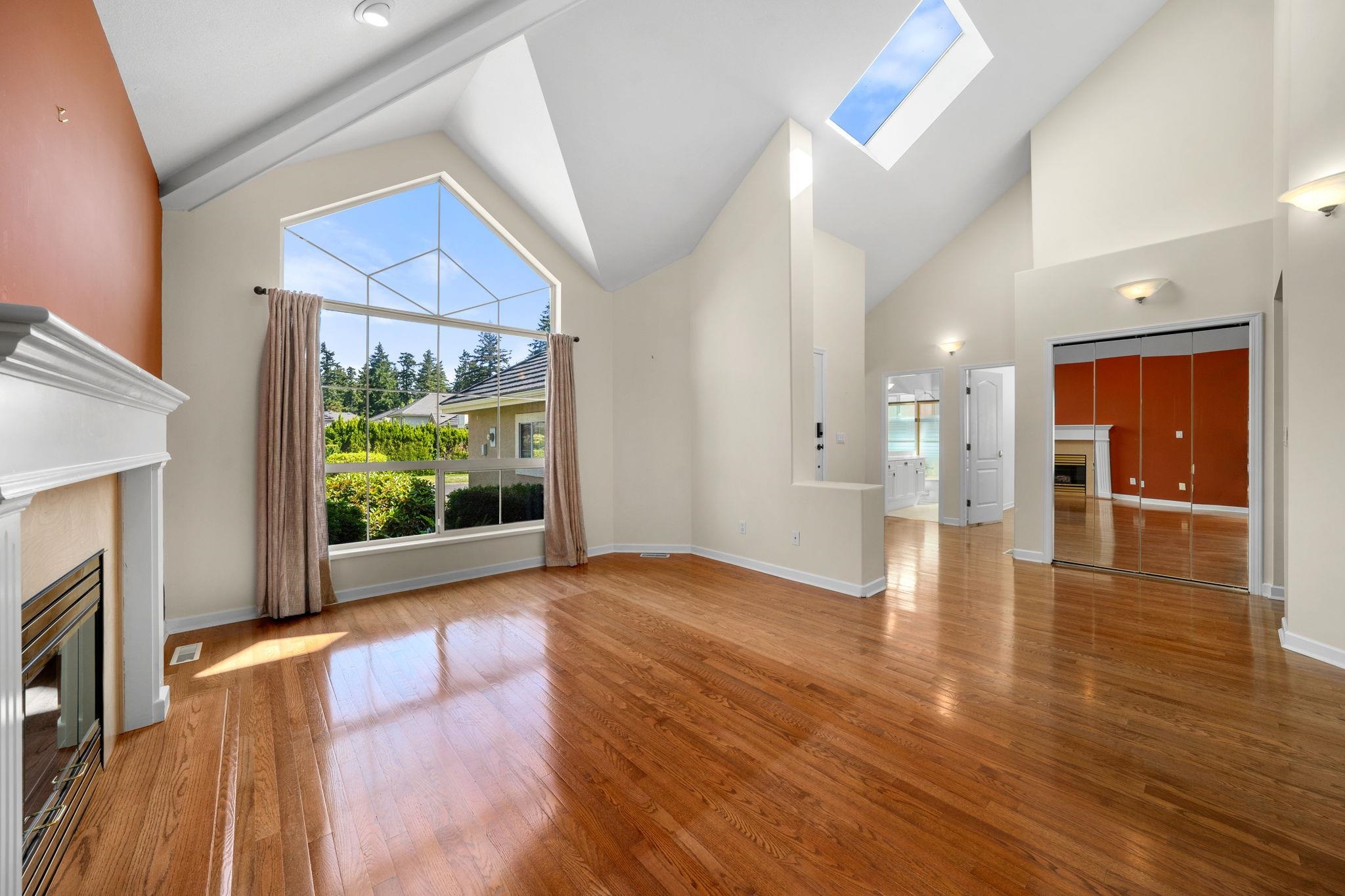Additional image 4 of 15046 Semiahmoo Place, Surrey, BC, V4P 2K3