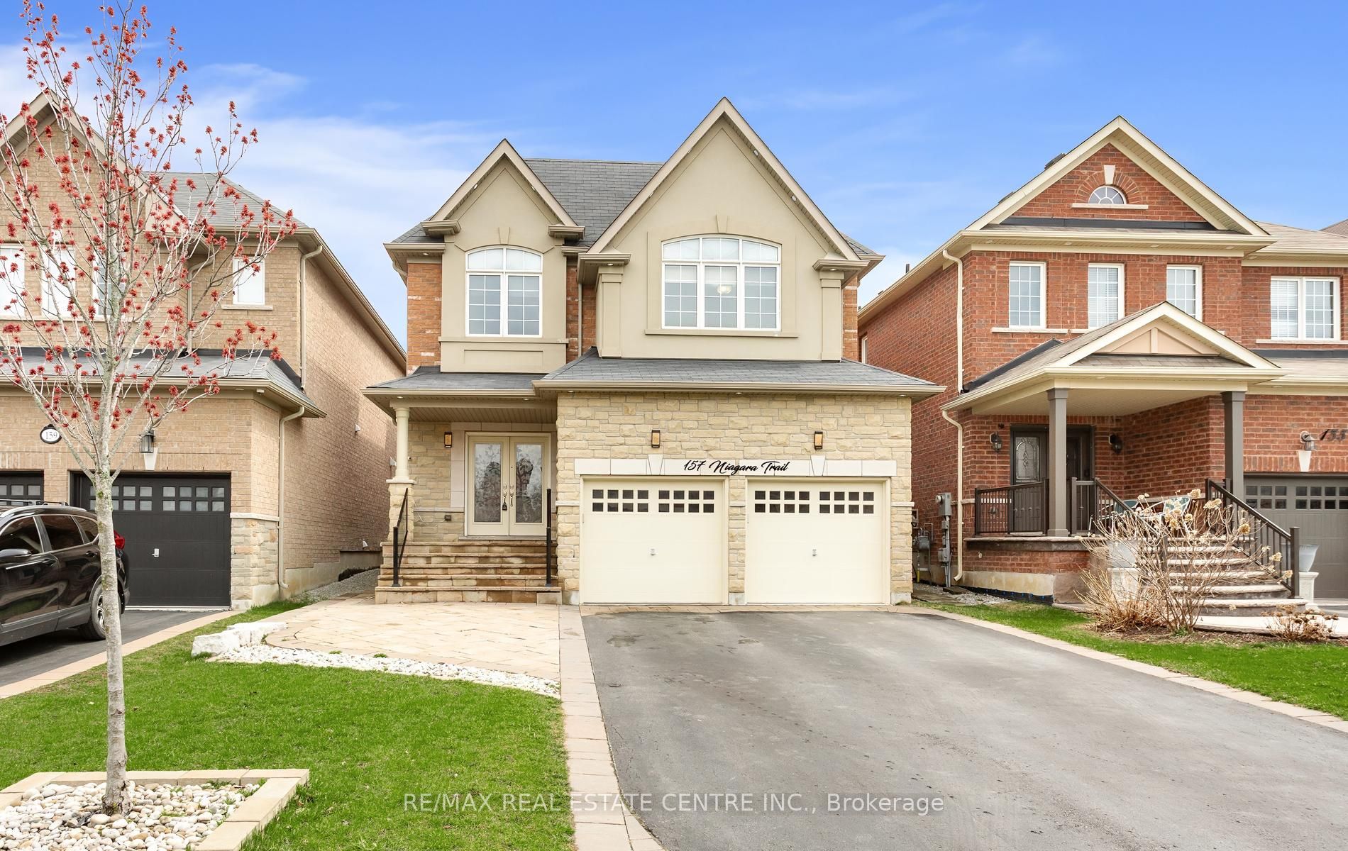 157 Niagara Trail, Halton Hills, ON, L7G 0H4