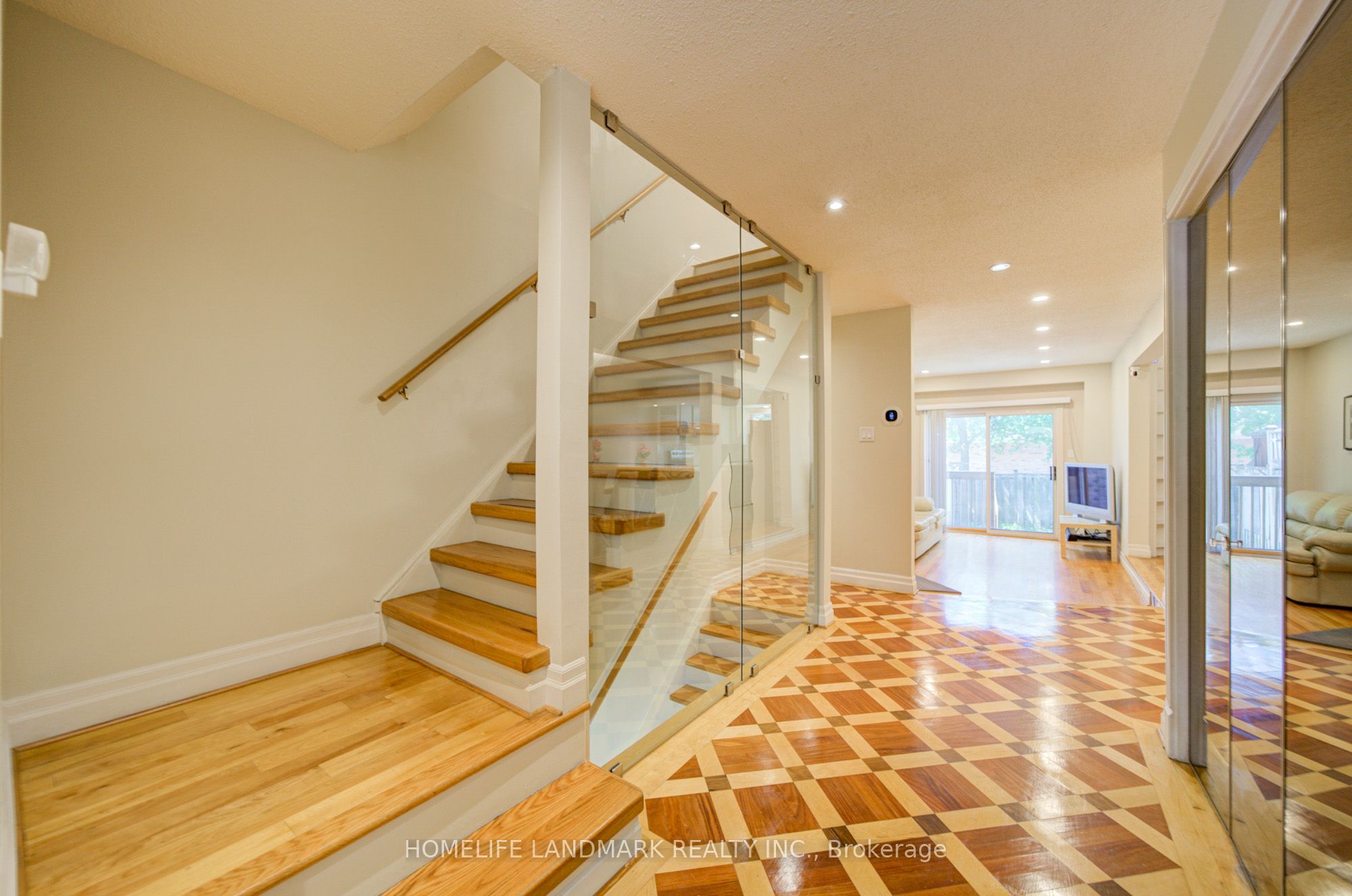 Additional image 4 of 7-3345 Silverado Drive, Mississauga, ON, L5A 3Y8