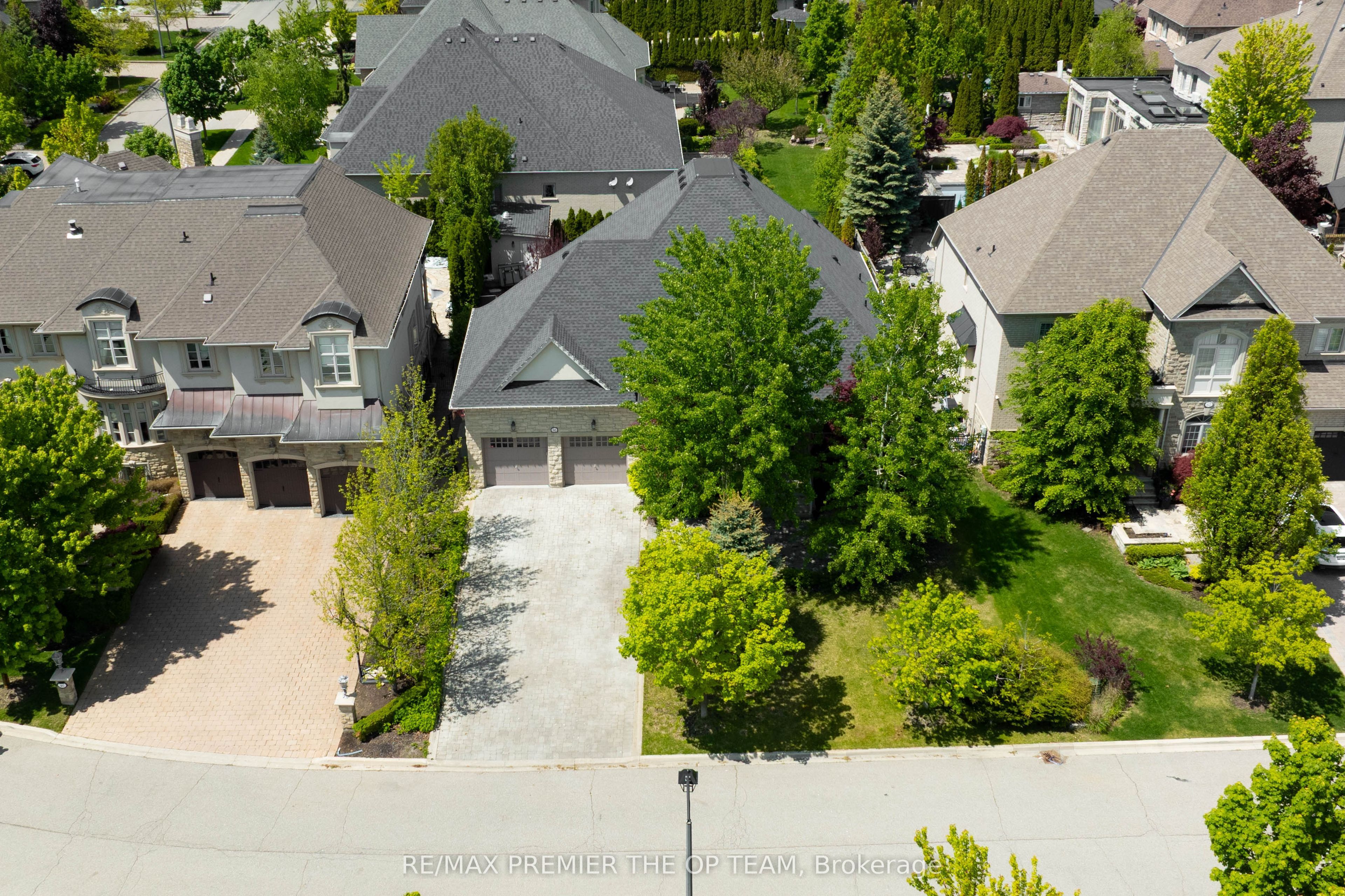 56 Park Ridge Drive, Vaughan, ON, L0J 1C0 photo 3
