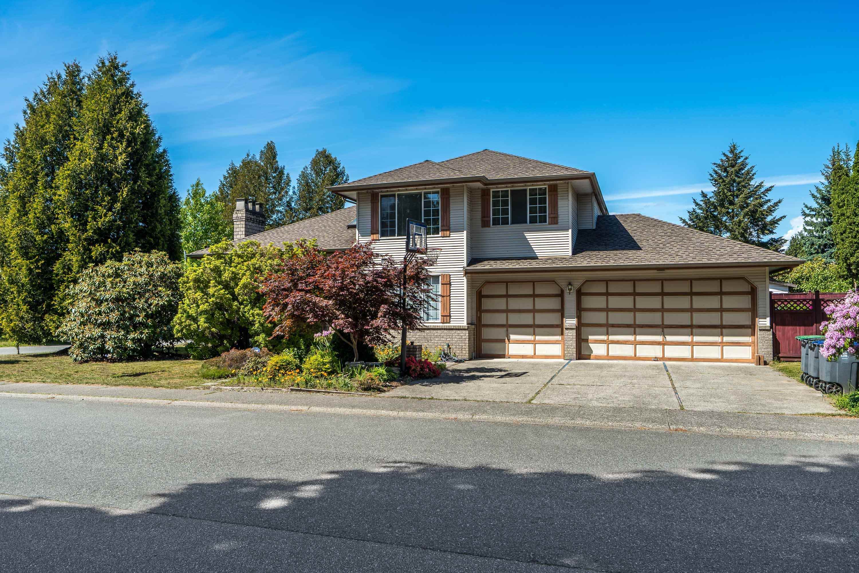 15911 111 Avenue, Surrey, BC, V4N 1C8