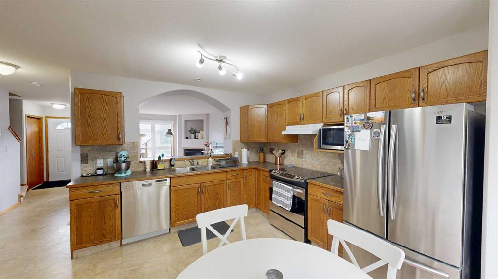 Additional image 3 of 173 Lynx Cove N, Lethbridge, AB, T1H 5Z6