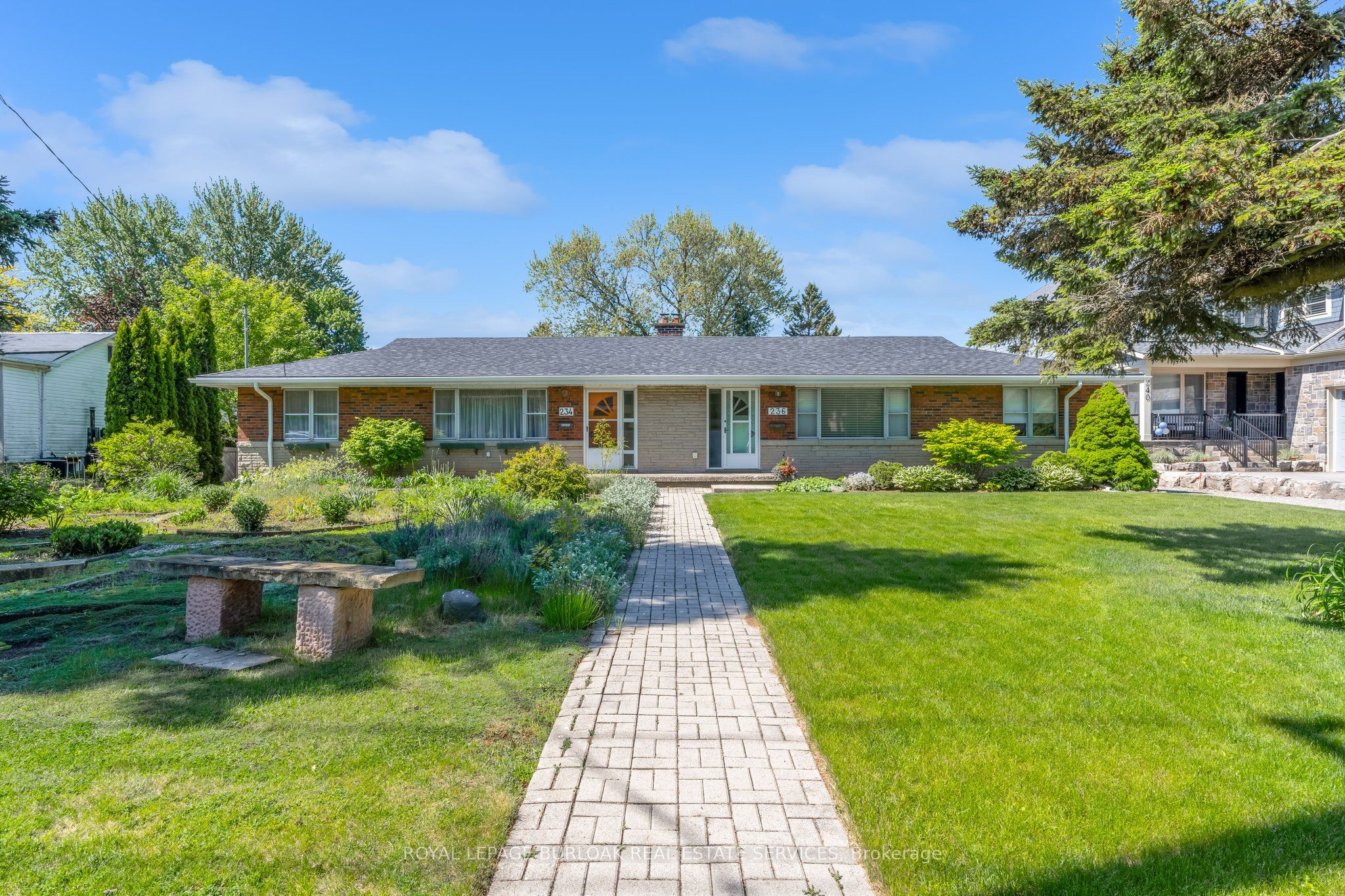 234-236 Pine Cove Road, Burlington, ON, L7N 1W2