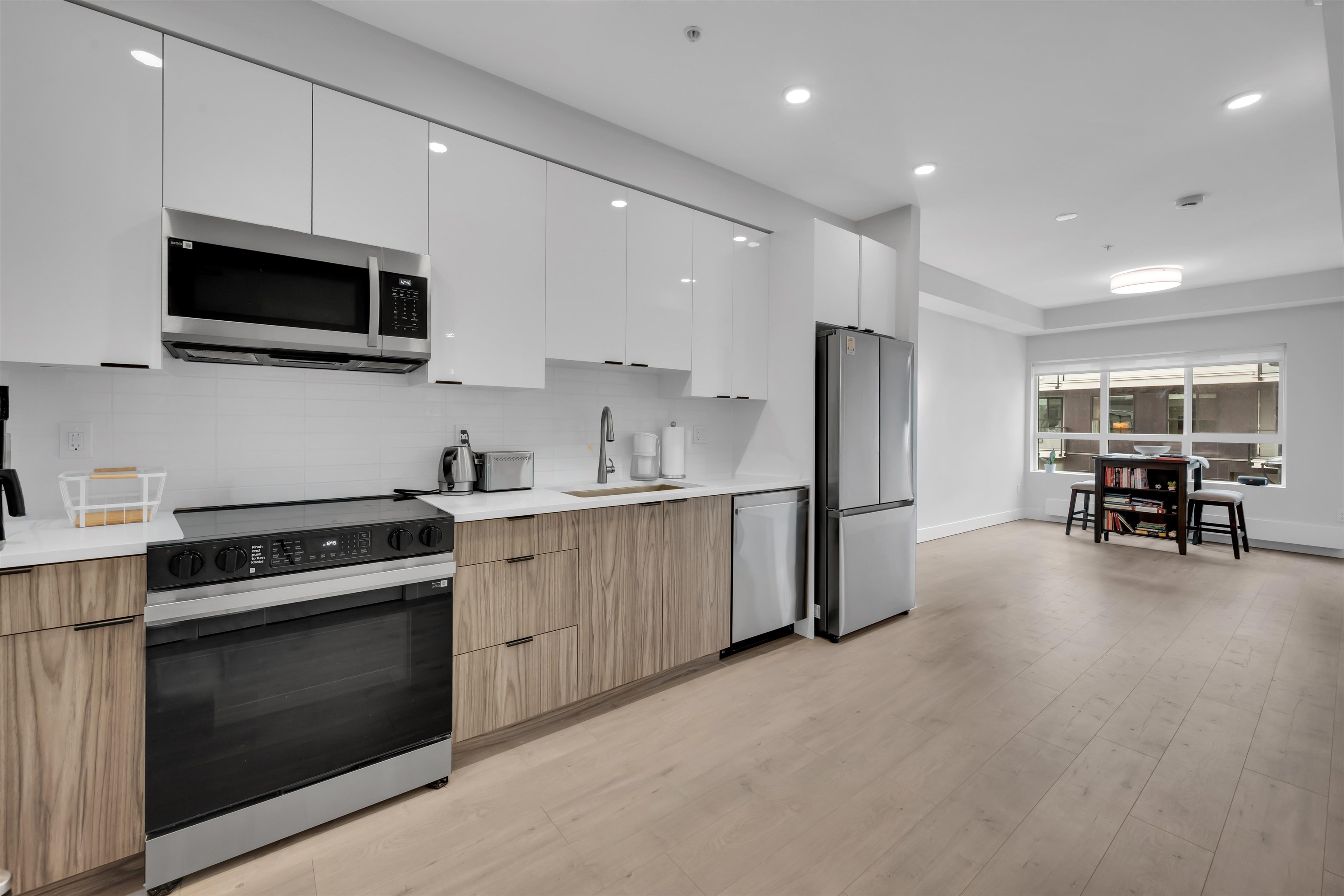 Additional image 5 of 206-13458 95 Avenue, Surrey, BC, V3V 0H1